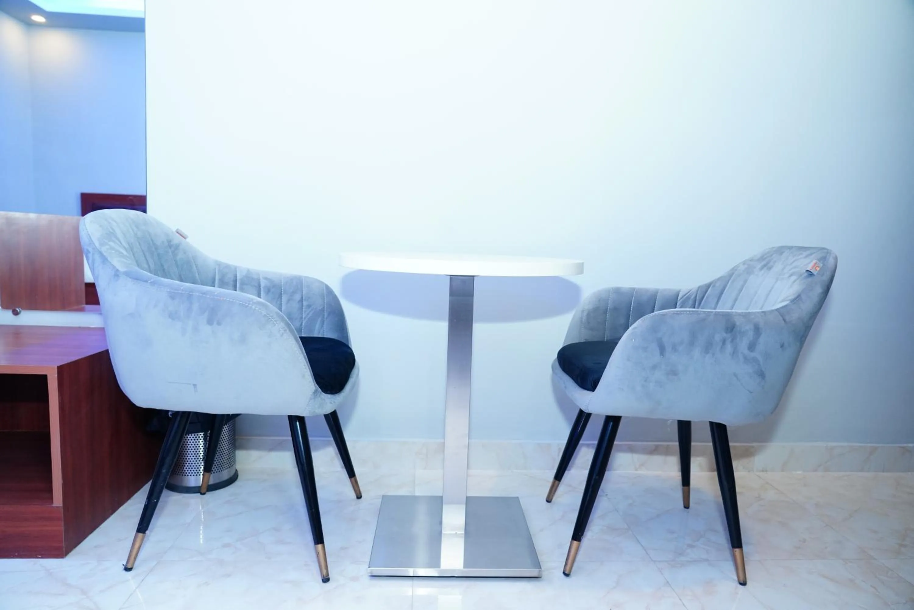 Seating area in ExpoMart Inn