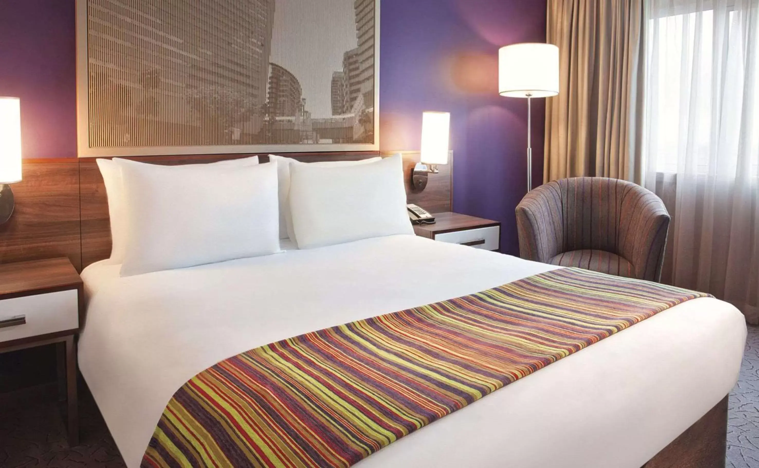 Standard Queen Room - Non Smoking in Garden Court Sandton City Standard Queen Room - Non Smoking in Garden Court Sandton City