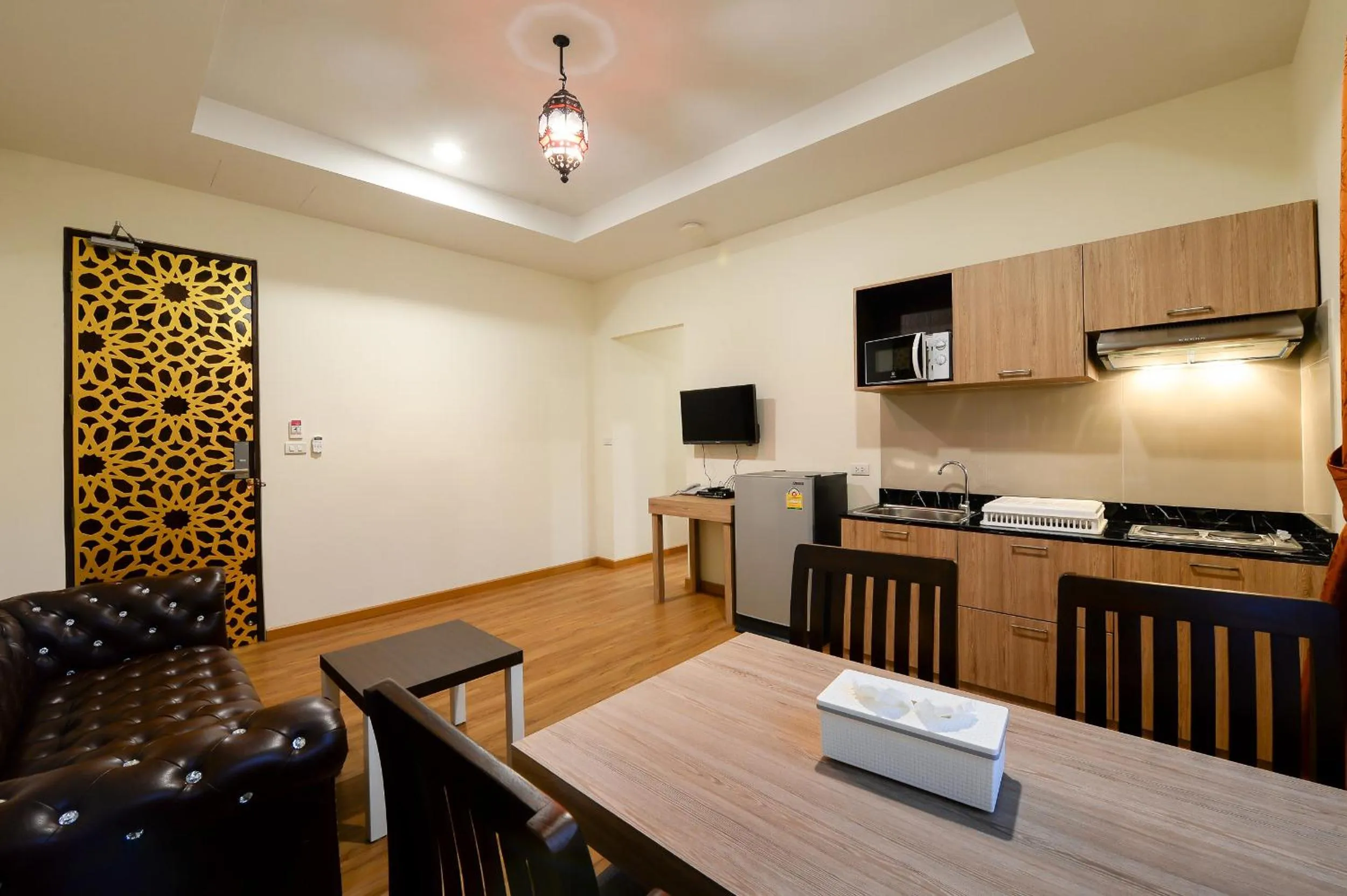 Kitchen/Kitchenette in Anchanlina Hotel - SHA Plus
