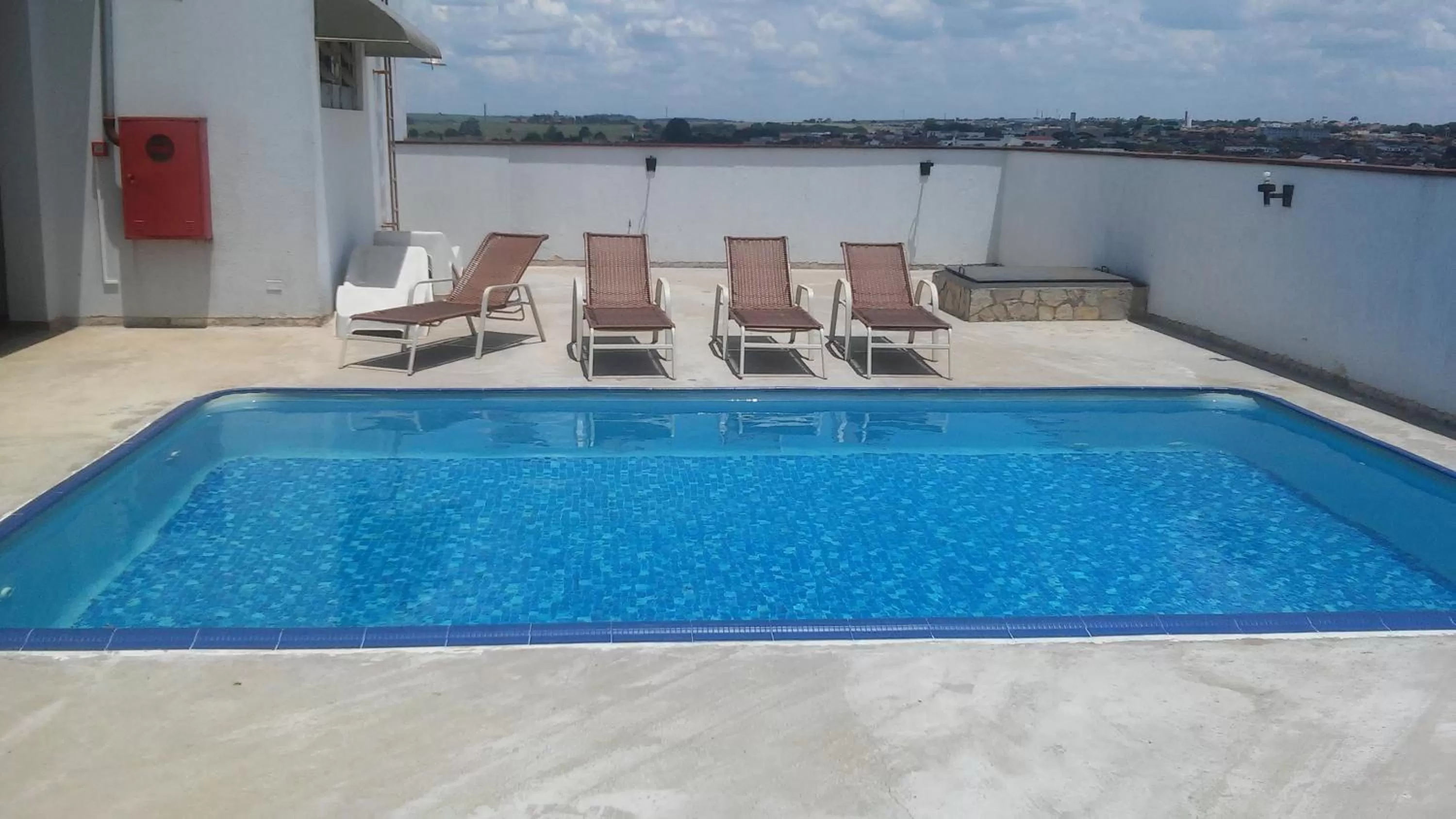 Summer, Swimming Pool in Hotel Leiria