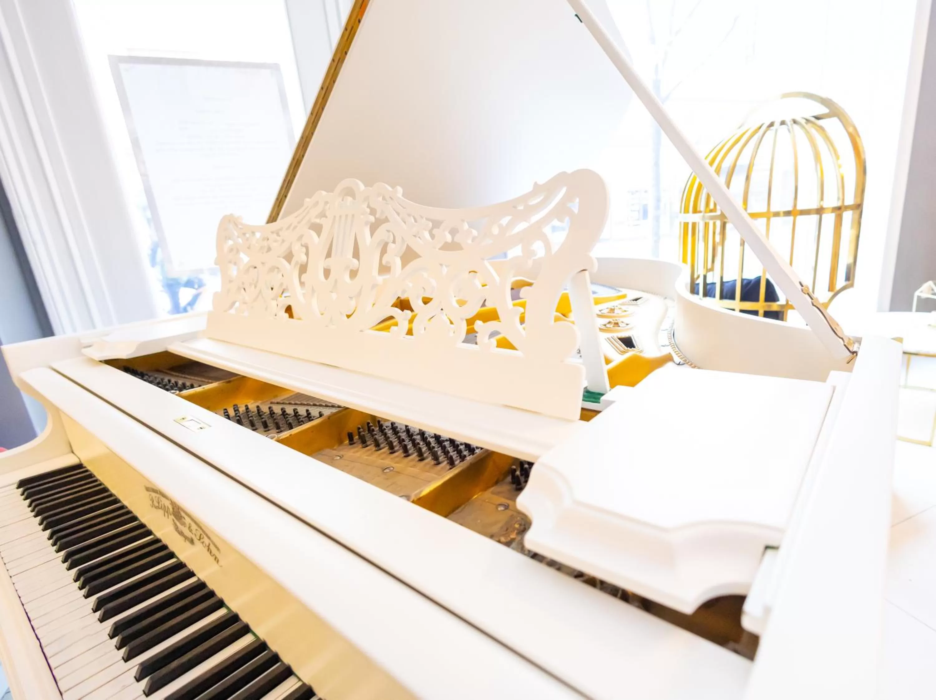 Property building in Hotell Hjalmar