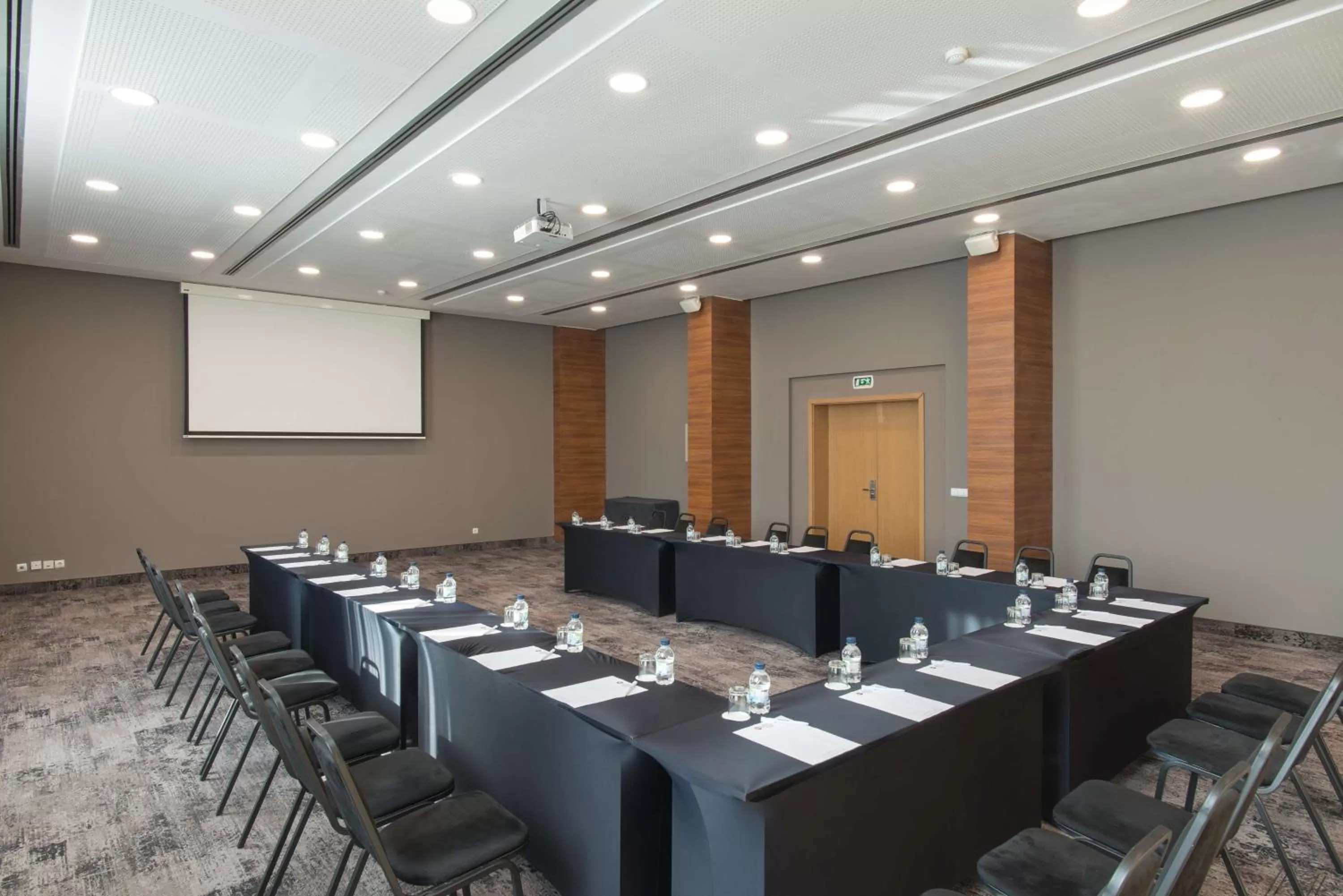 Business facilities in Expo Hotel Sofia - Free Airport Shuttle