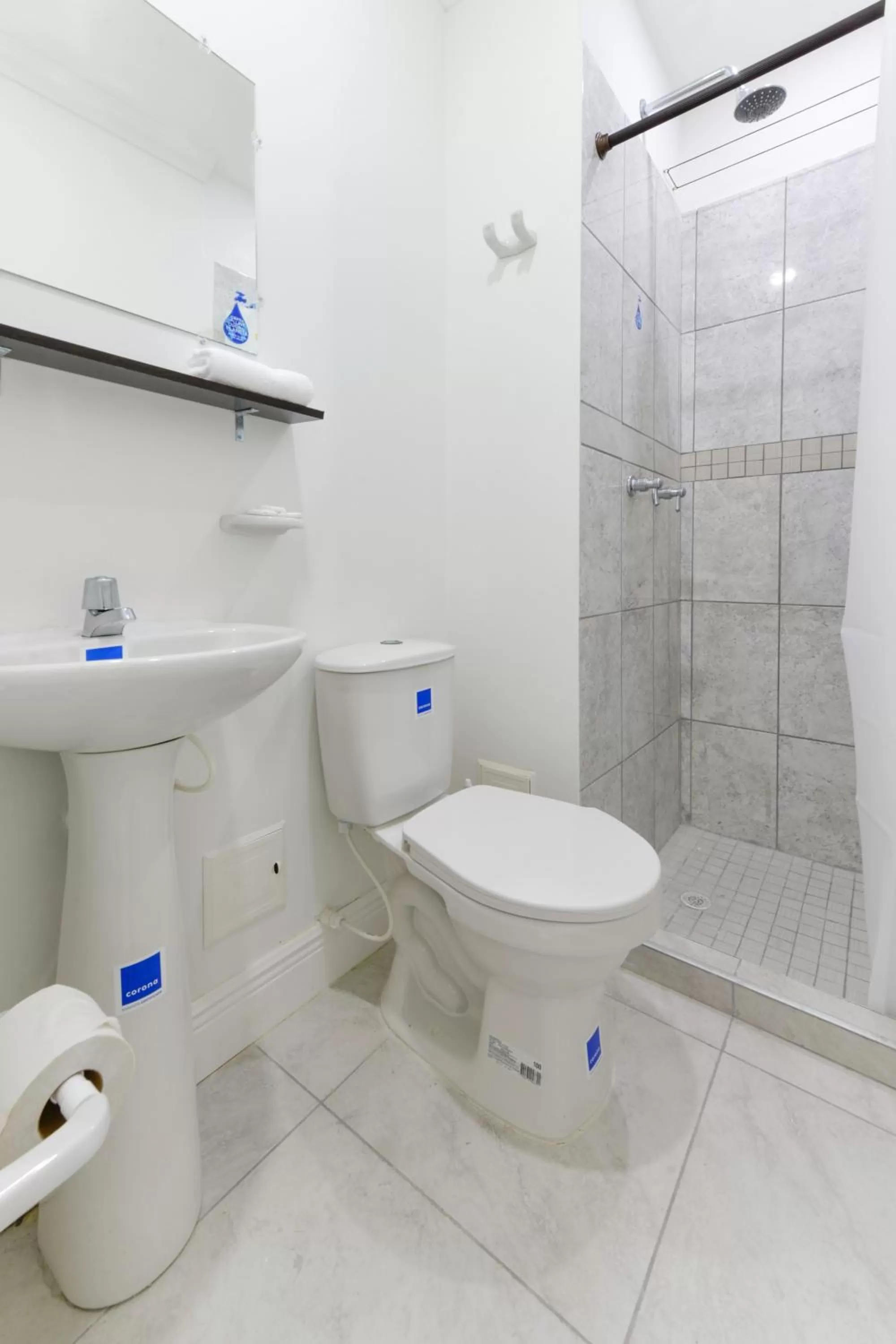 Bathroom in Hotel Las Lunas