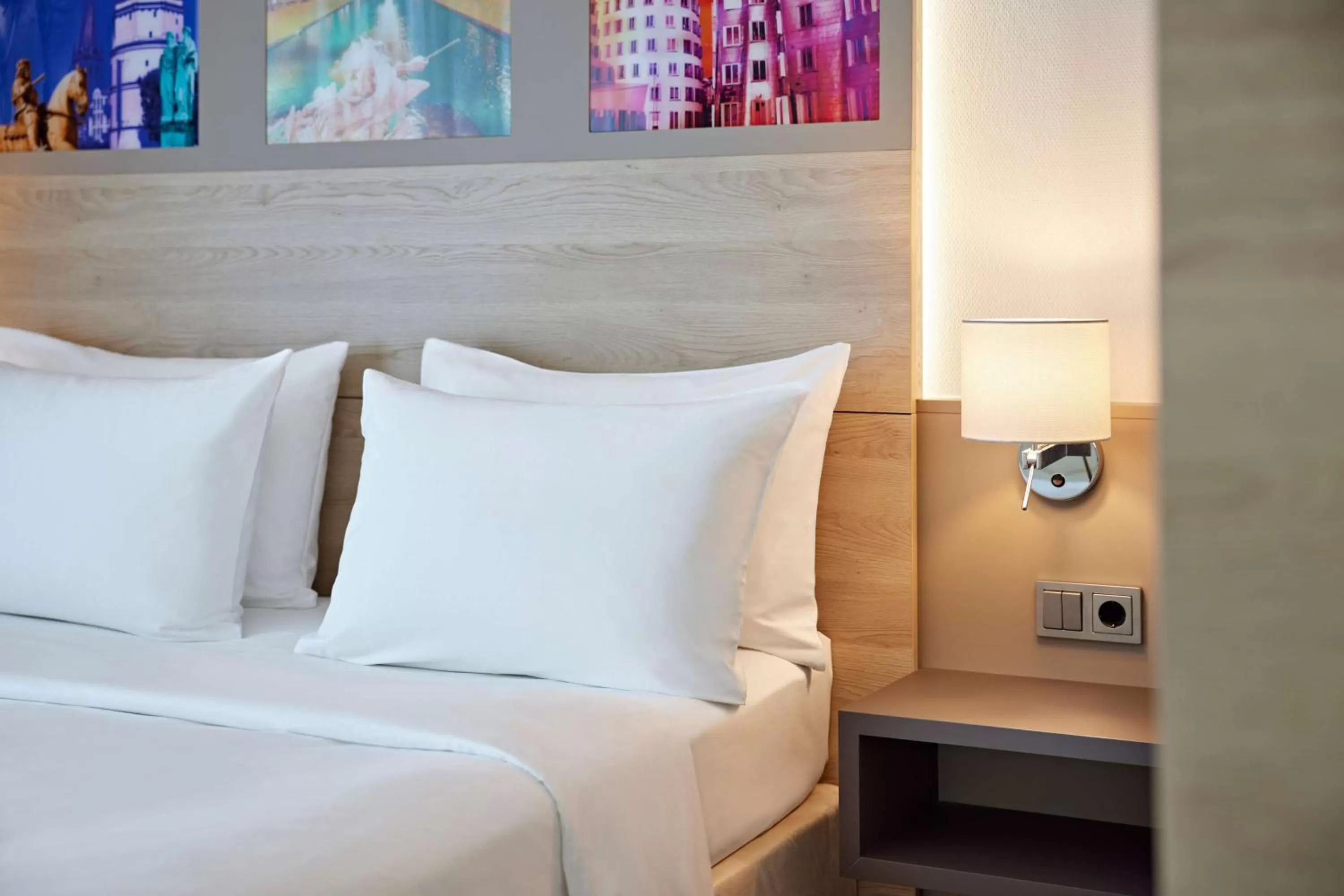 Photo of the whole room, Bed in Lindner Hotel Dusseldorf Airport, part of JdV by Hyatt