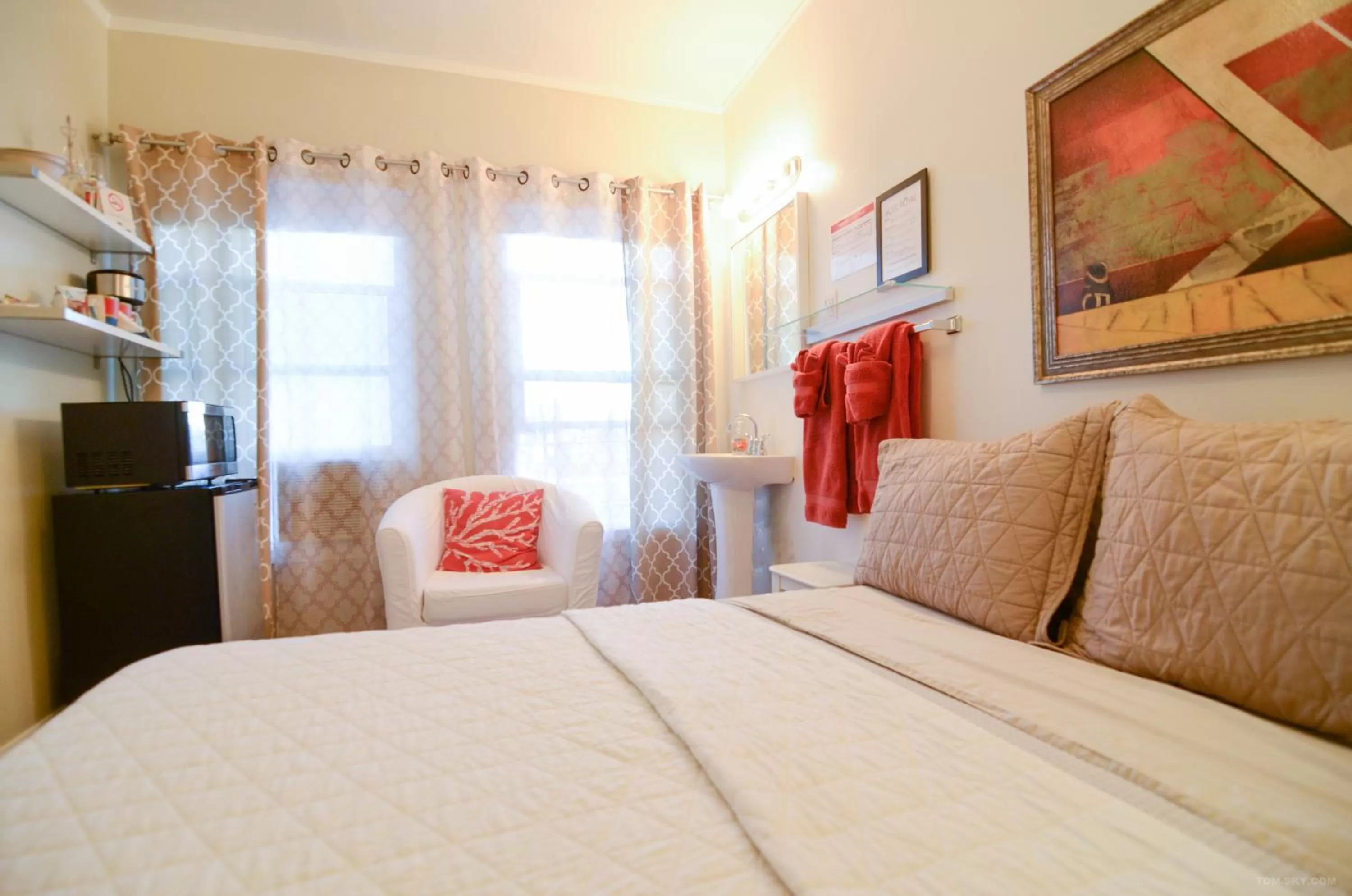 Photo of the whole room, Bed in Hotel Royal