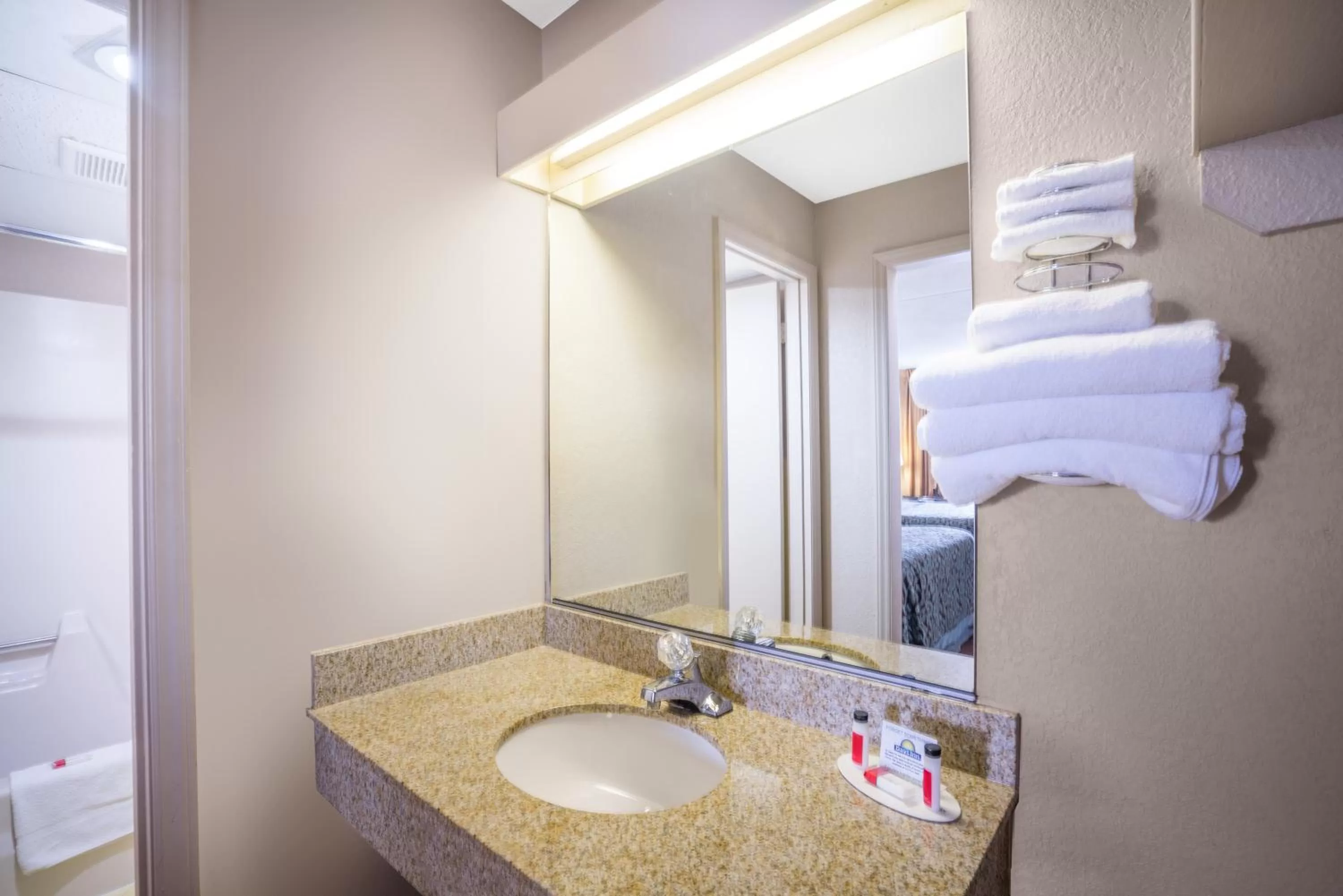 Days Inn by Wyndham Lincolnton