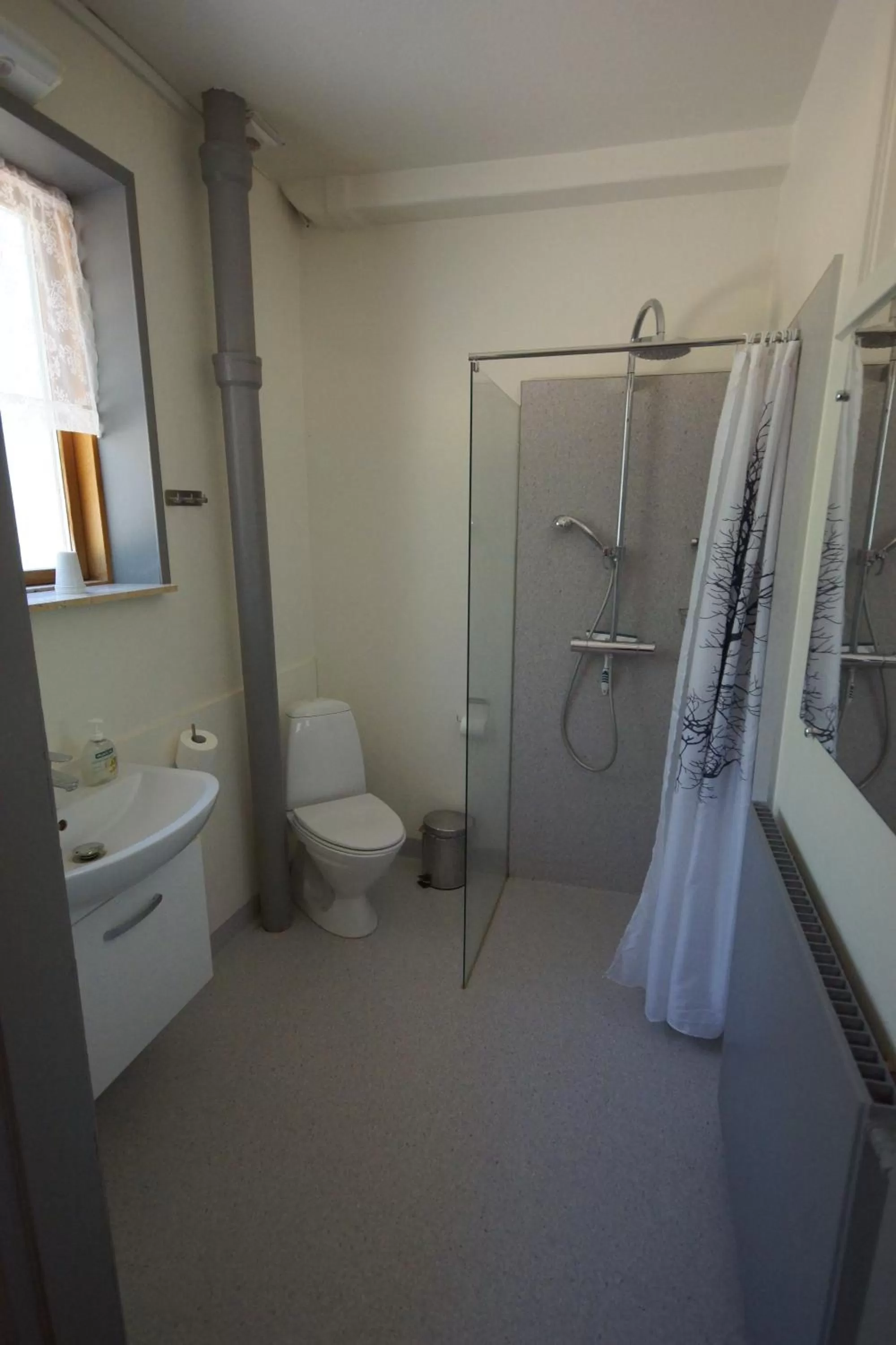 Bathroom in Egtved Hotel