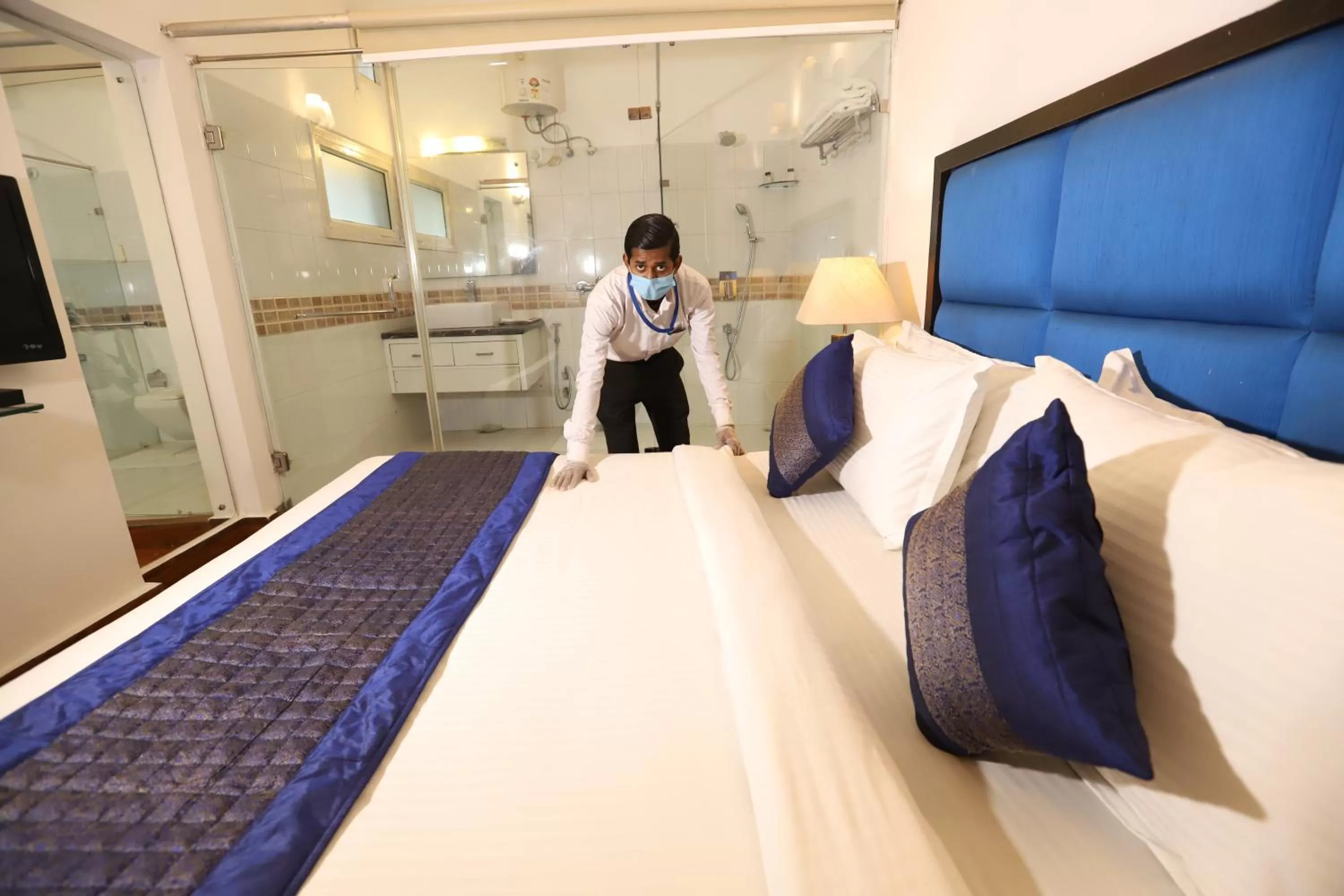 Bed in Hotel Capitol Hills - Greater Kailash Delhi