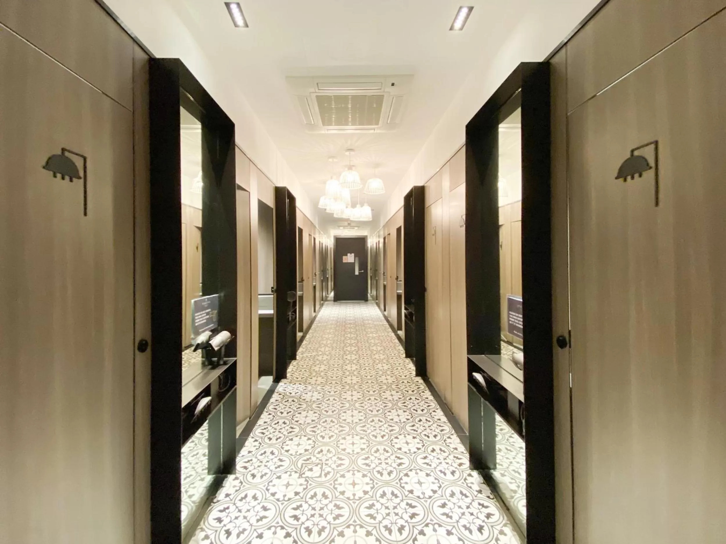 wardrobe in ST Signature Jalan Besar, SHORT OVERNIGHT, 13 Hours, 6PM-7AM