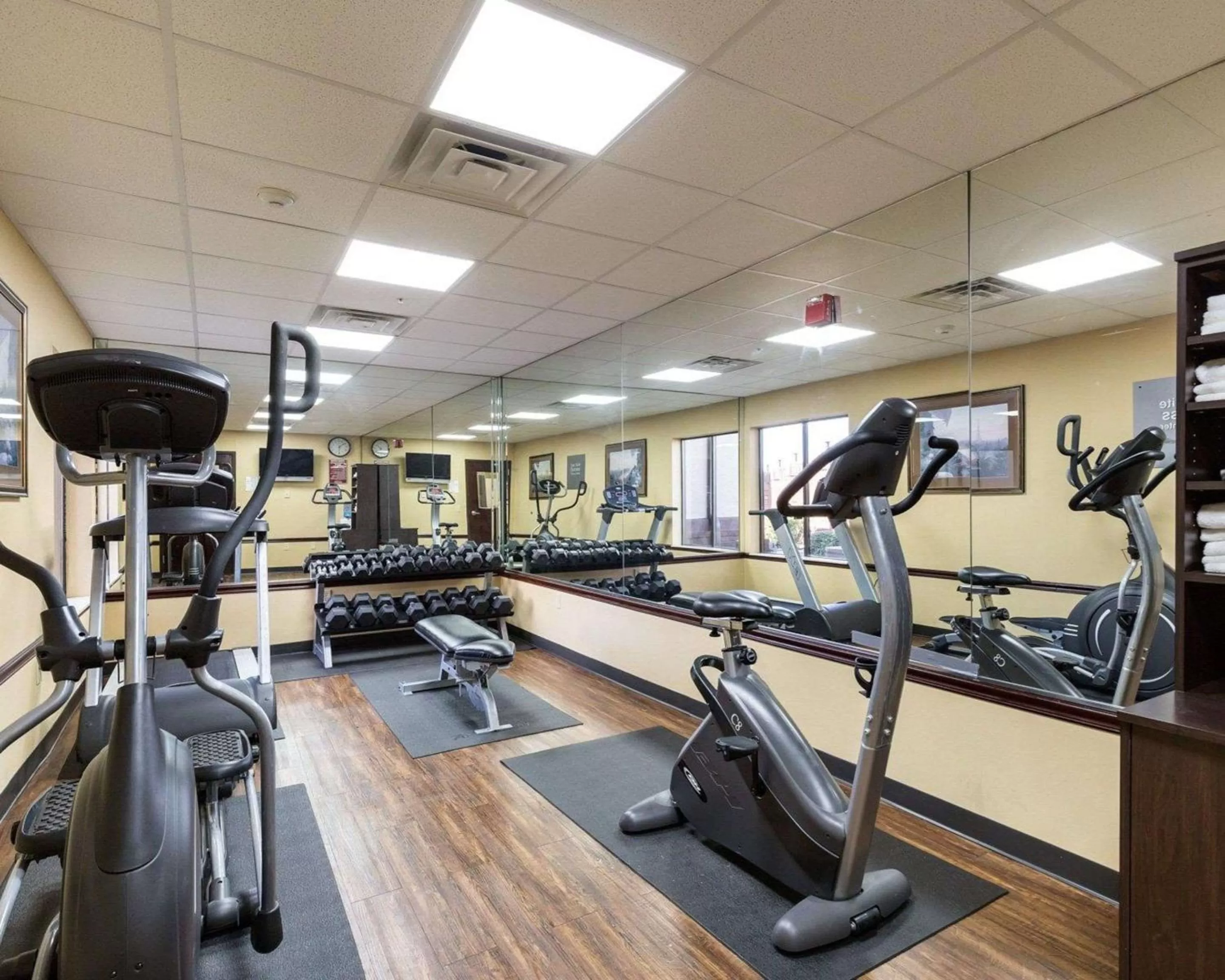 Fitness centre/facilities in Comfort Suites Lake Jackson Clute