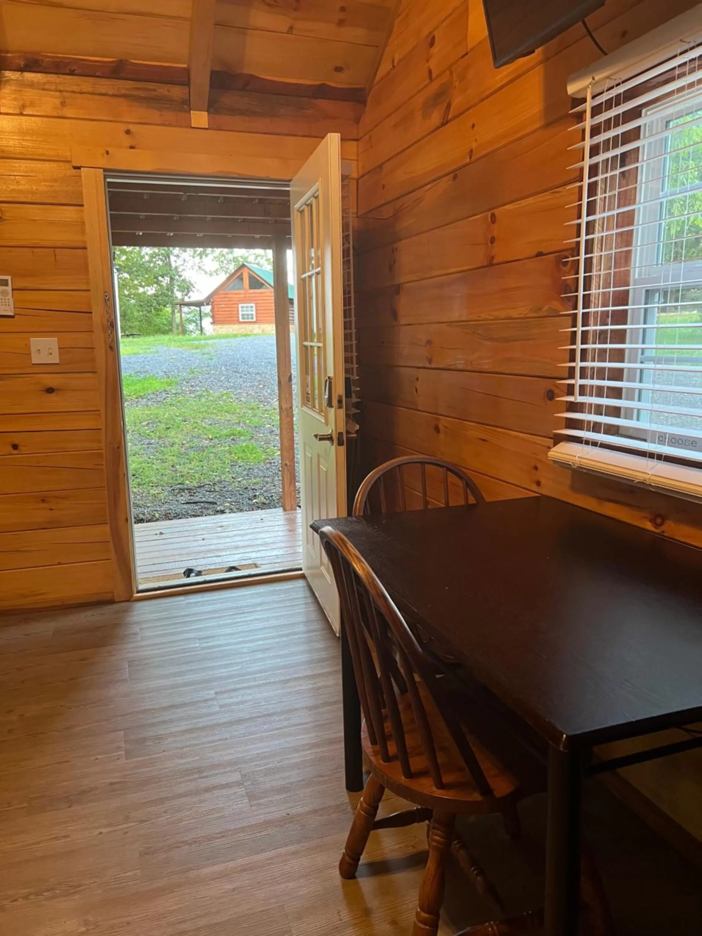Dining area in Kozy Haven Log Cabin Rentals