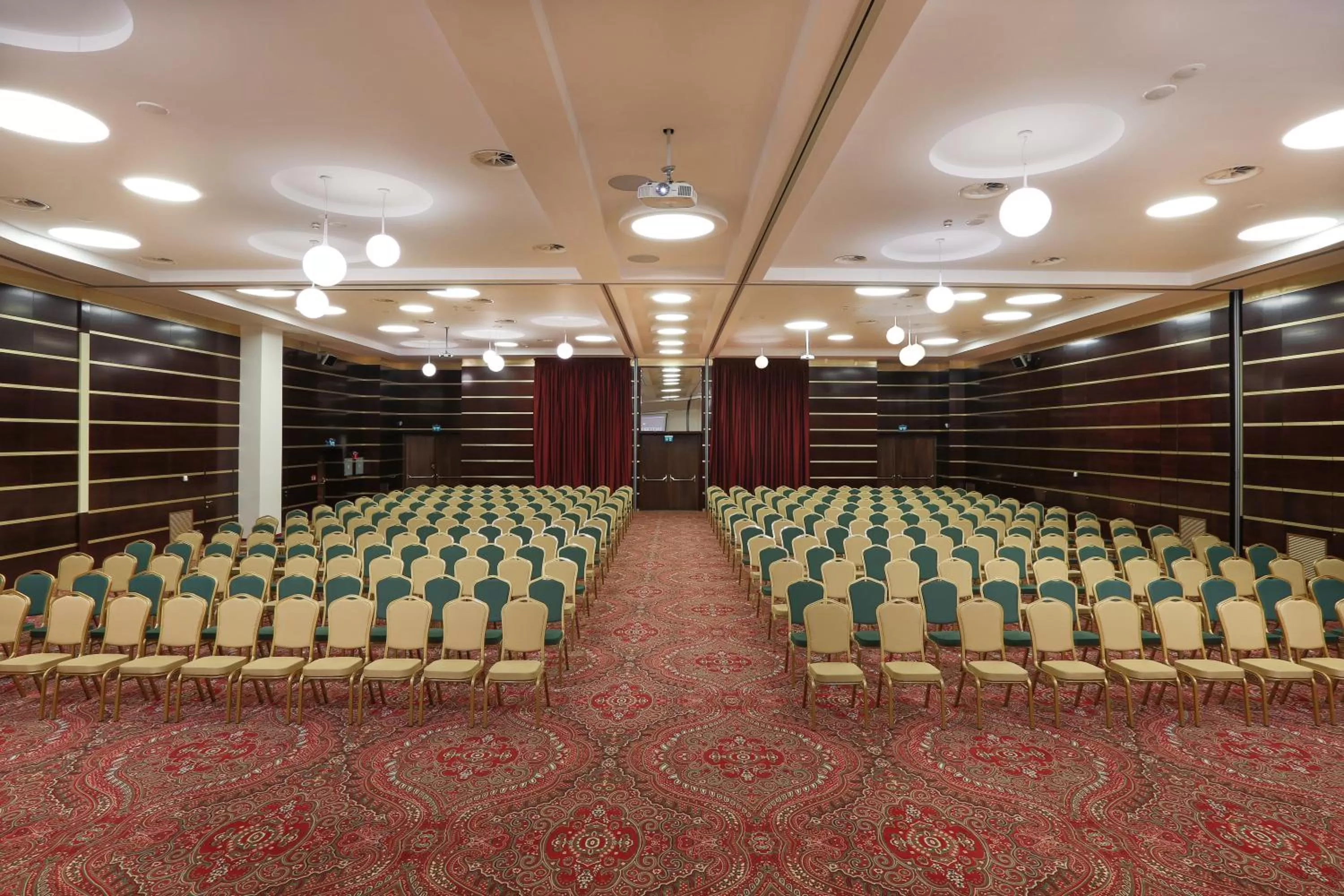 Business facilities in Hotel International Iasi