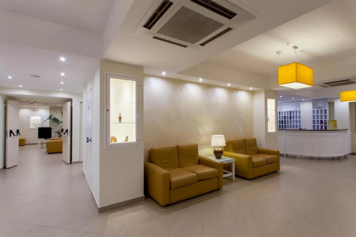 Lobby or reception in Hotel Costazzurra Museum & Spa