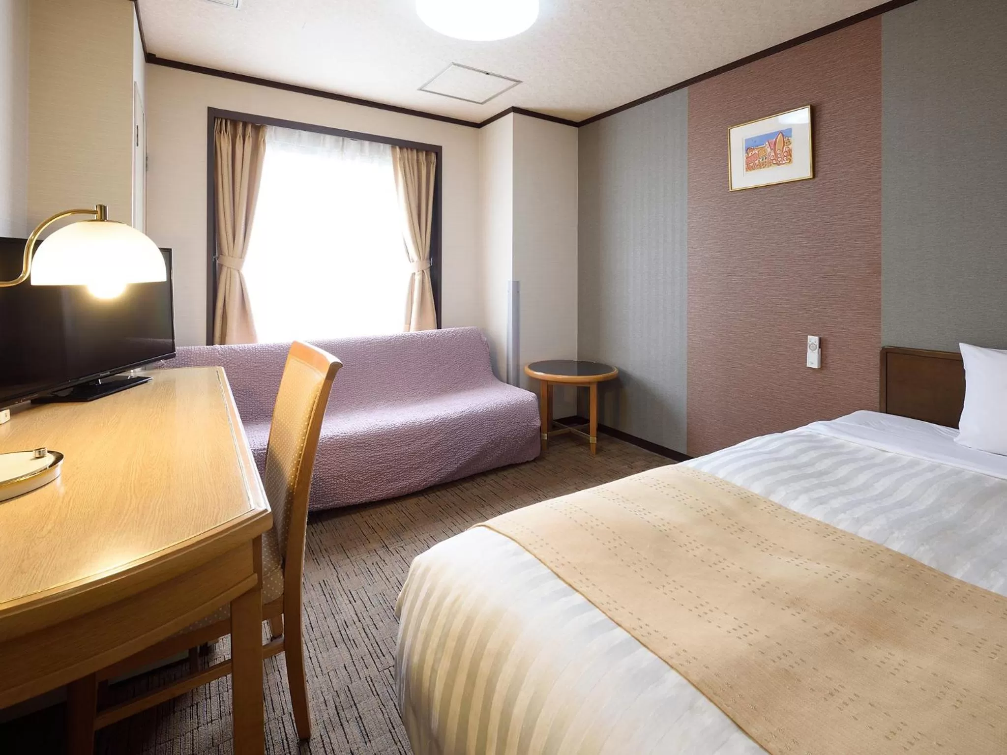 Bed in Belmont Hotel