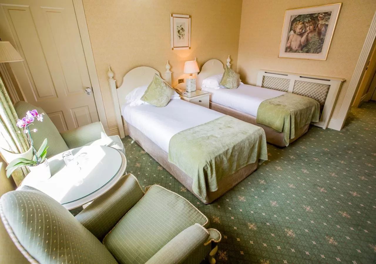 Bedroom, Bed in Kilworth House Hotel and Theatre