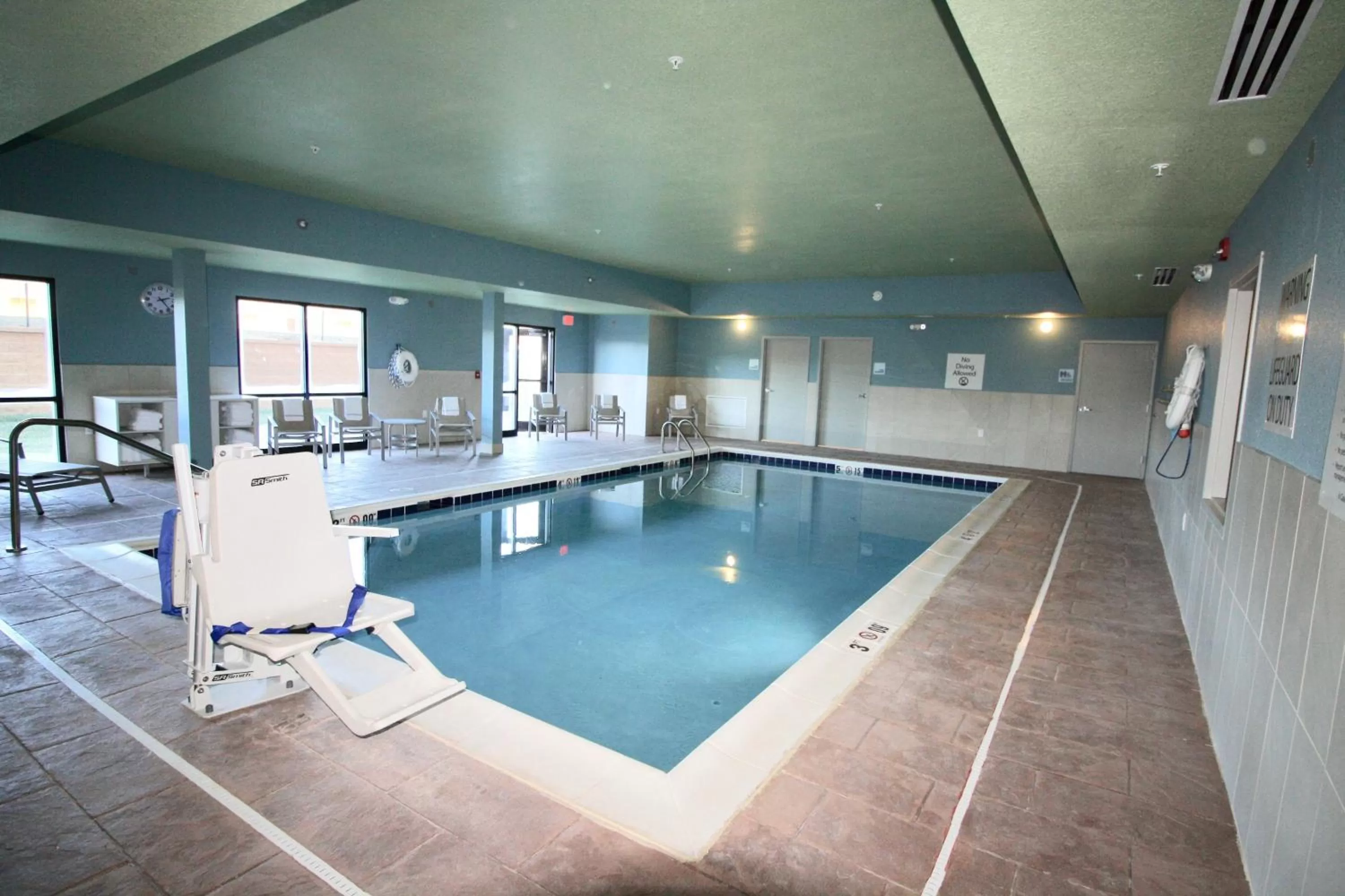 Swimming pool in Holiday Inn Express & Suites - Kirksville - University Area by IHG