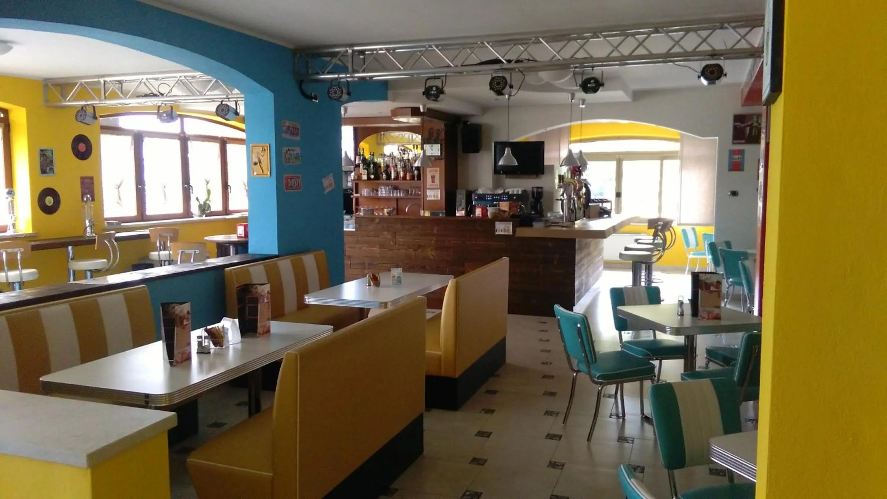 Food and drinks in La Quercia Hotel con Ristorante