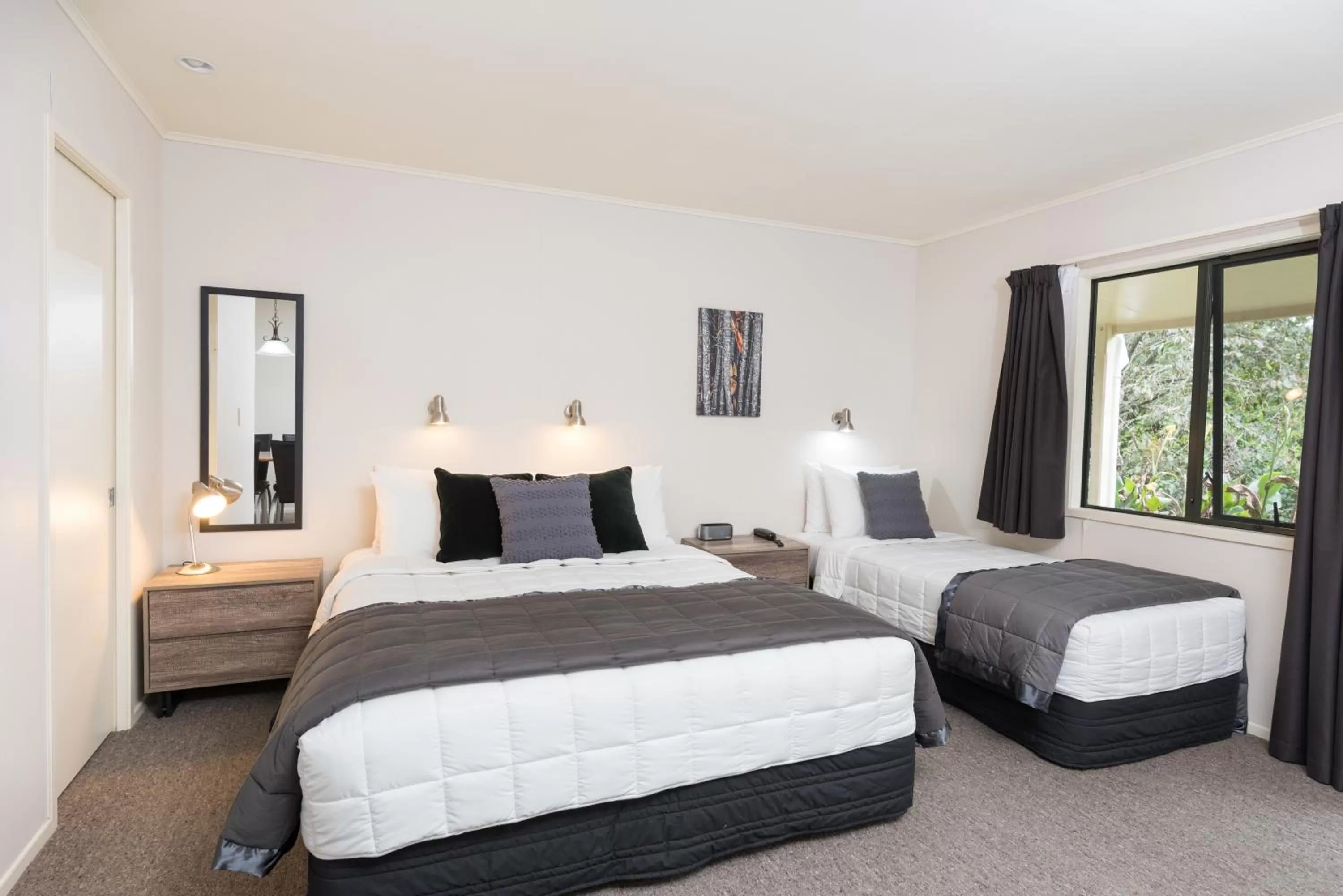 Bed in Kauri Park Motel