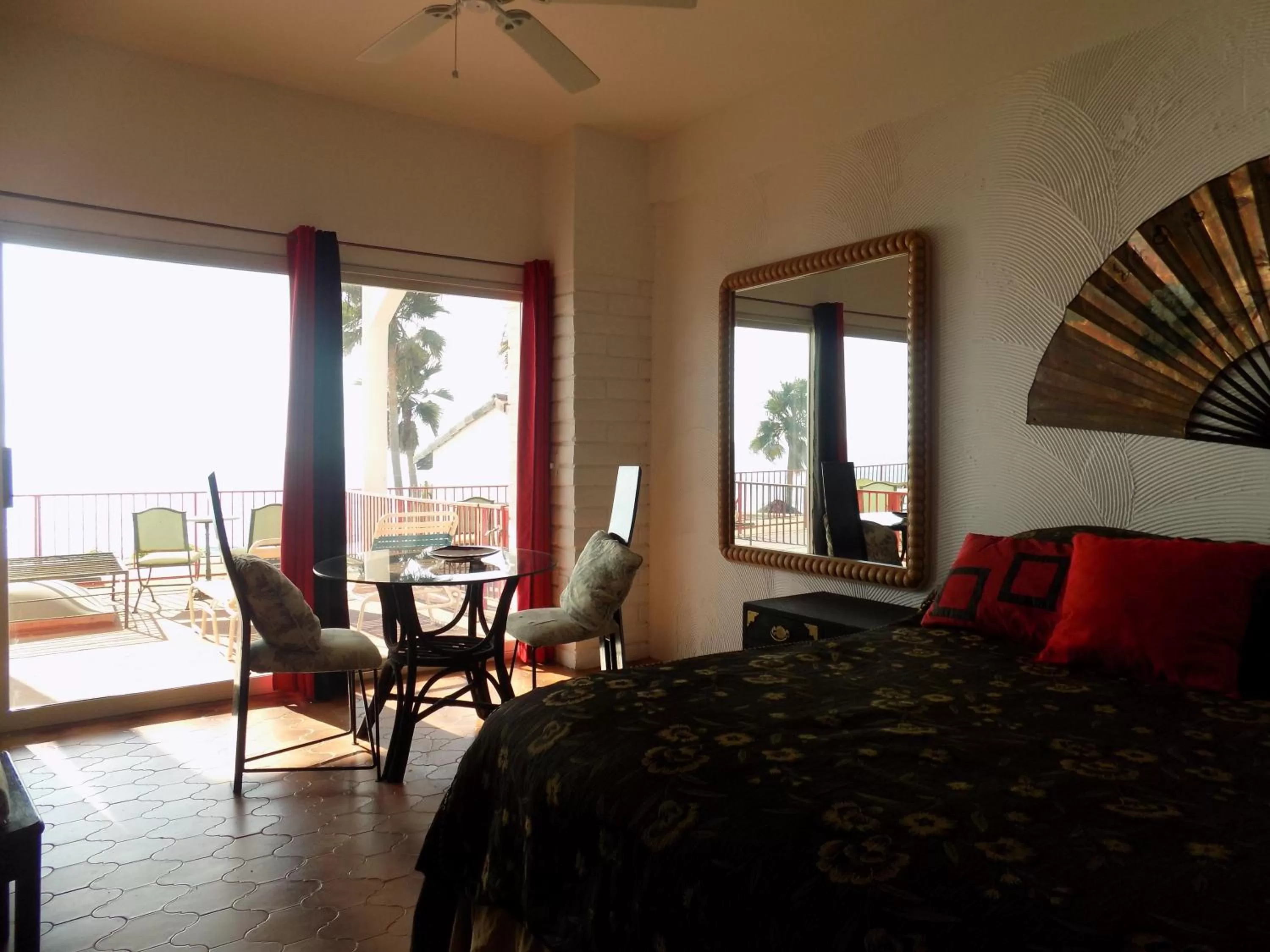 Photo of the whole room, Bed in Poco Cielo Hotel