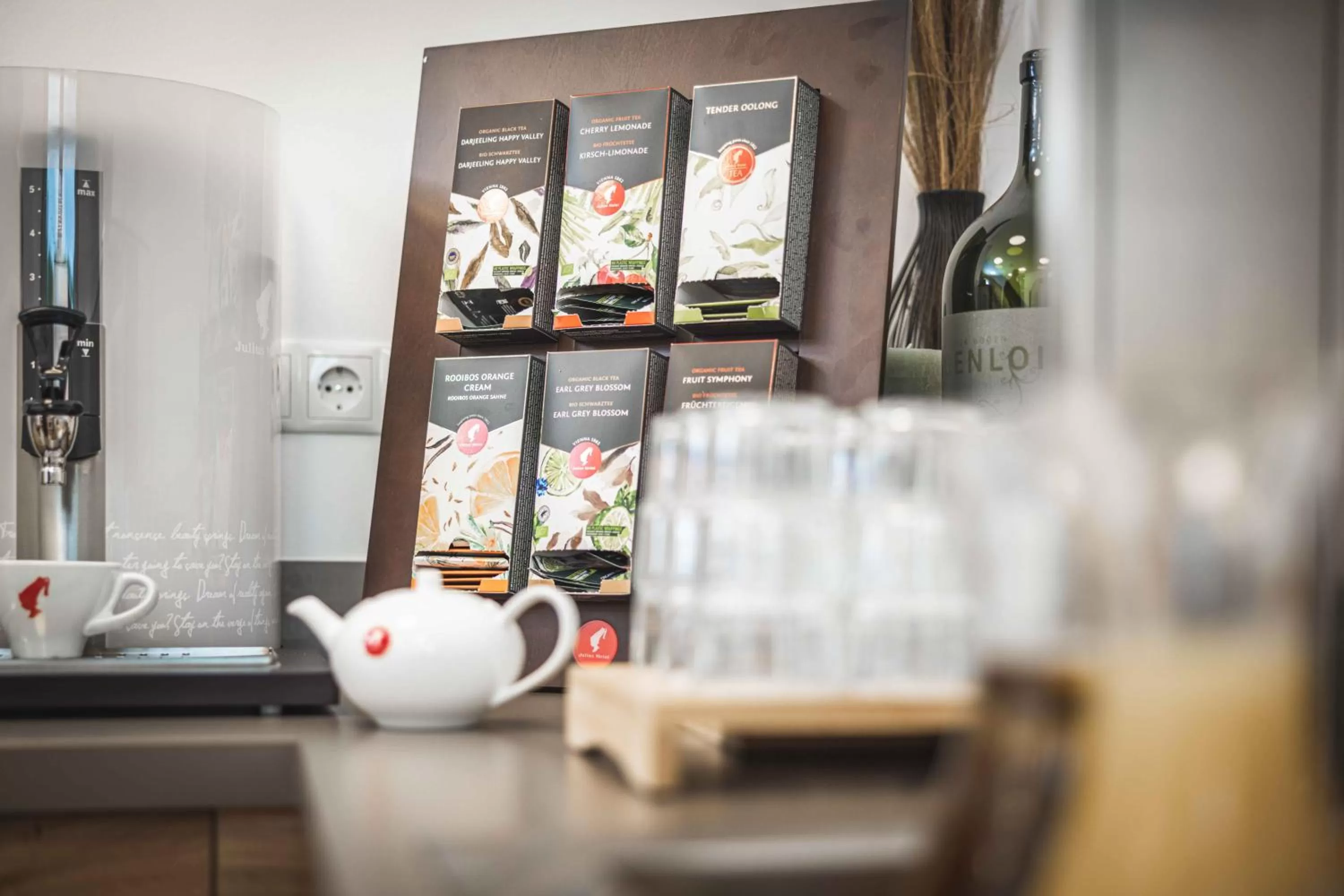 Breakfast in Schloss Haindorf