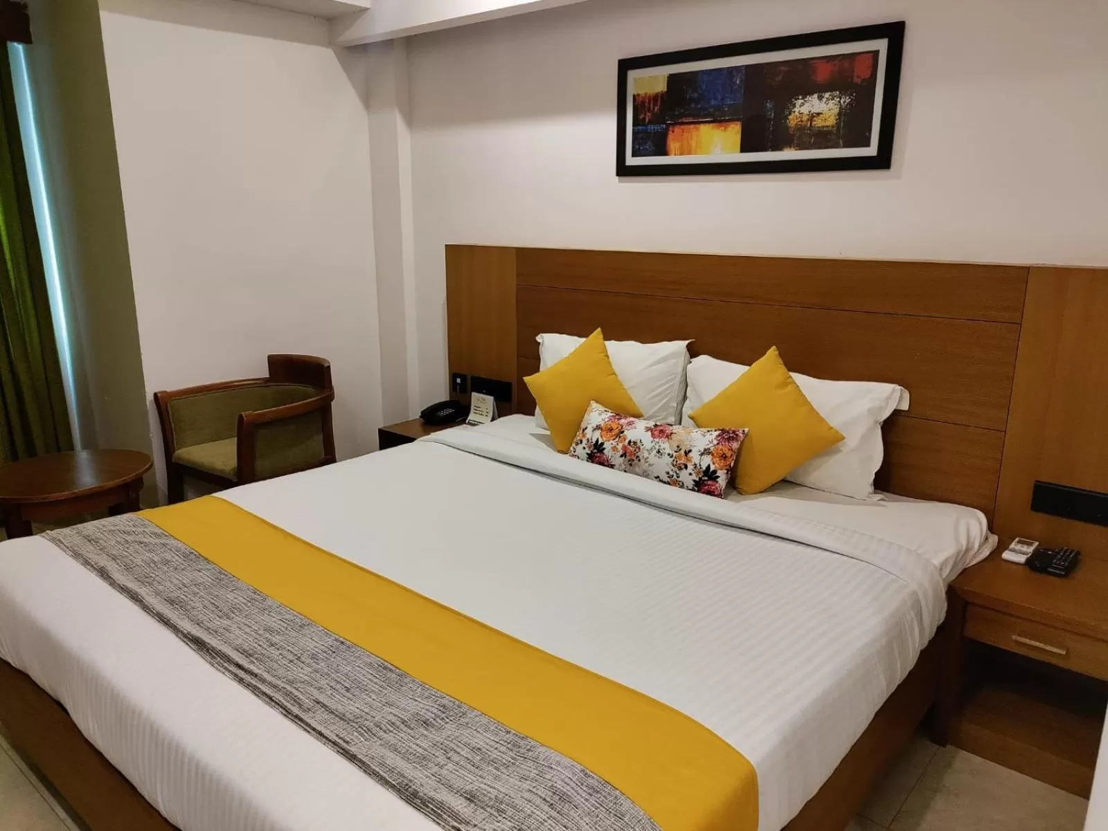 Bed in Hotel Park Residency