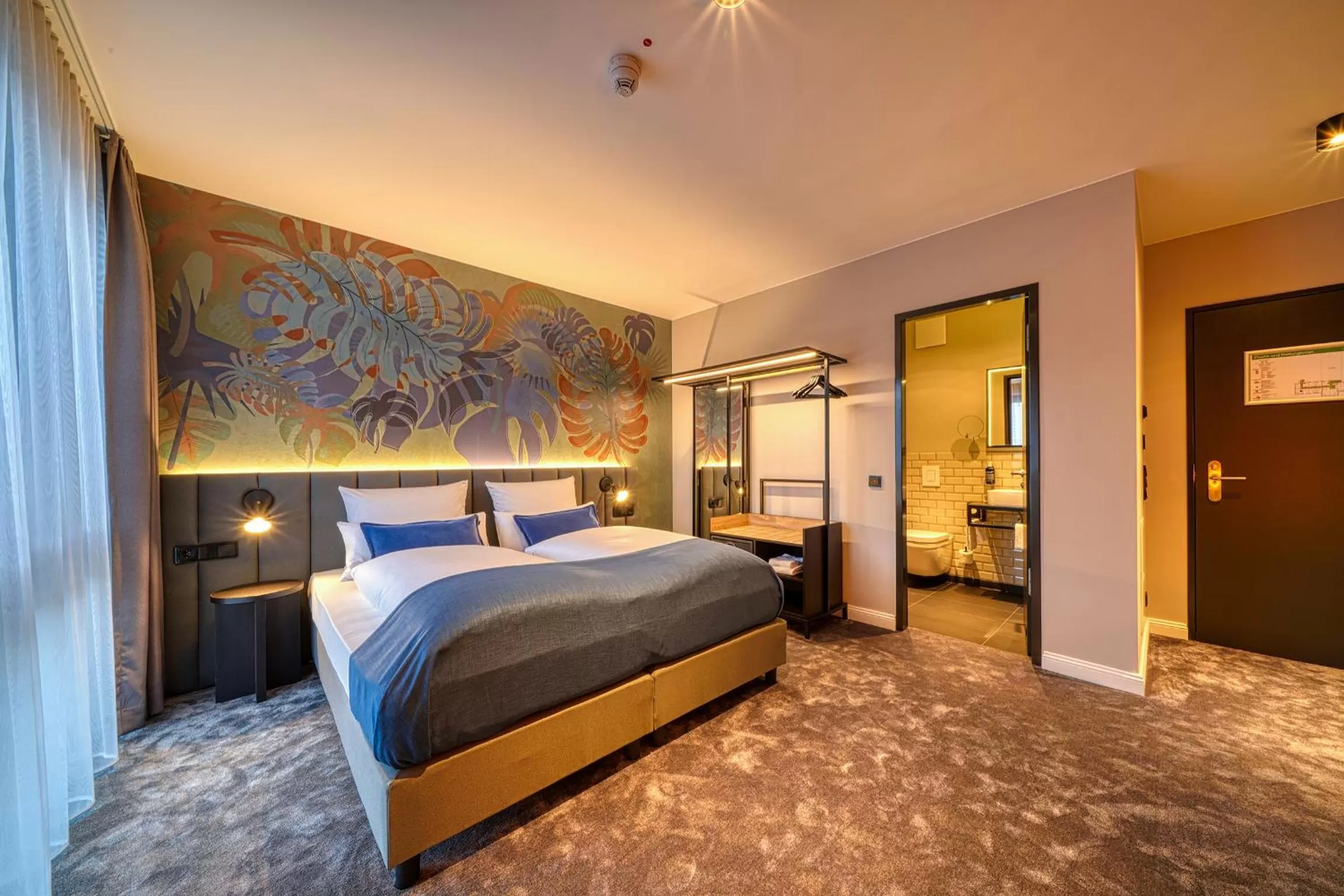 Photo of the whole room, Bed in Vienna House Easy by Wyndham Bonn City