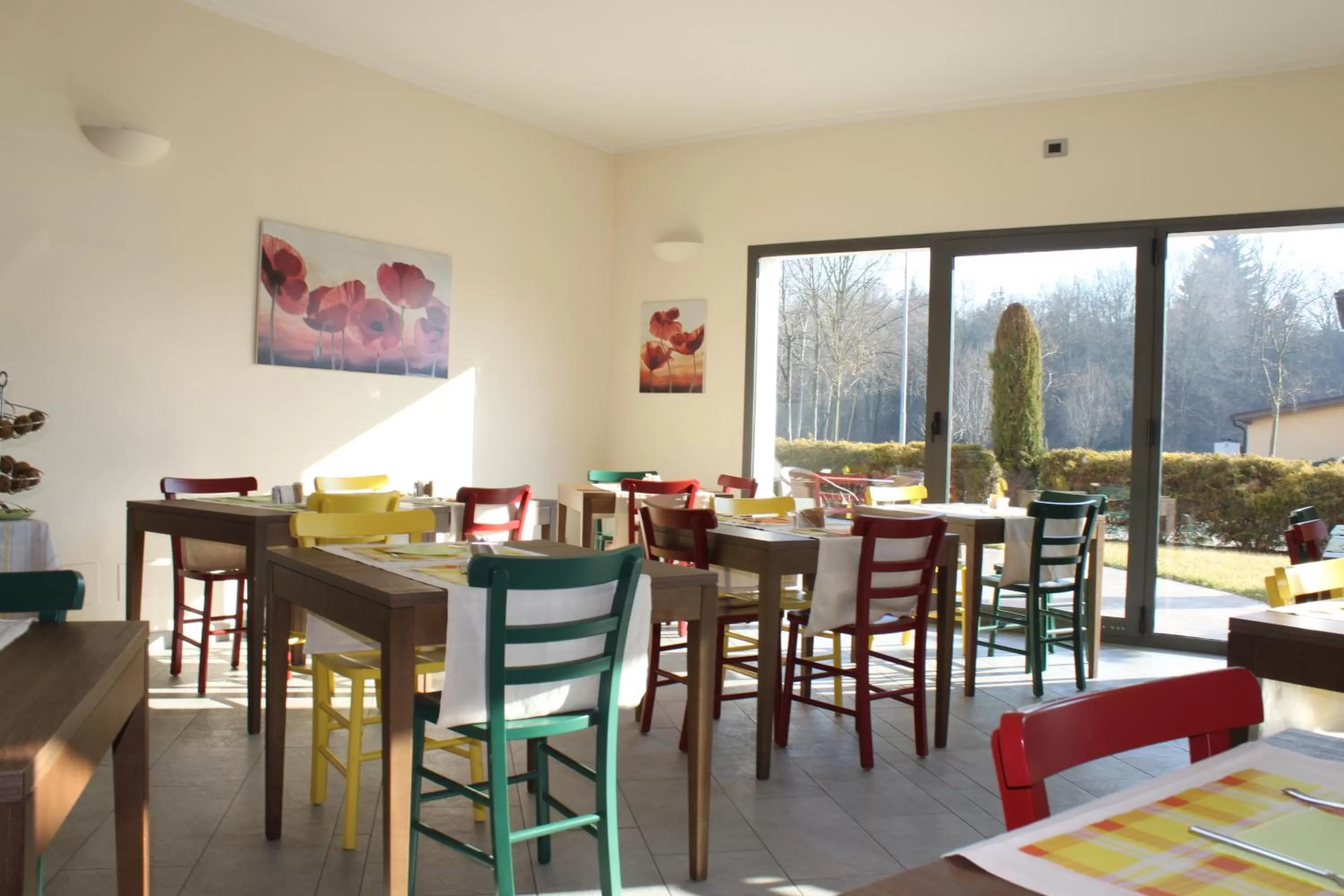 Restaurant/places to eat in Hotel Del Parco