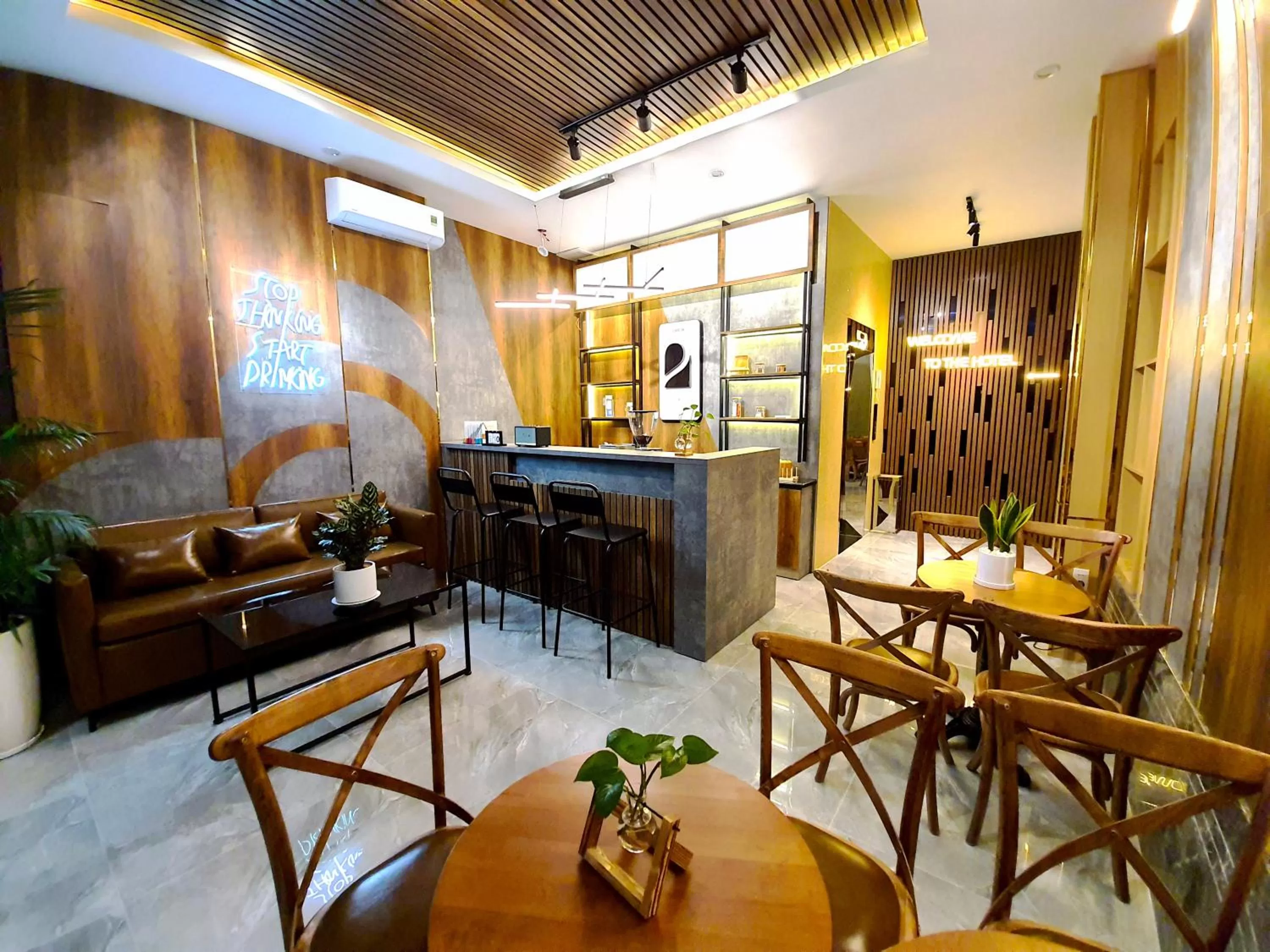 Restaurant/places to eat in Dong Hai Hotel _ Rach Gia