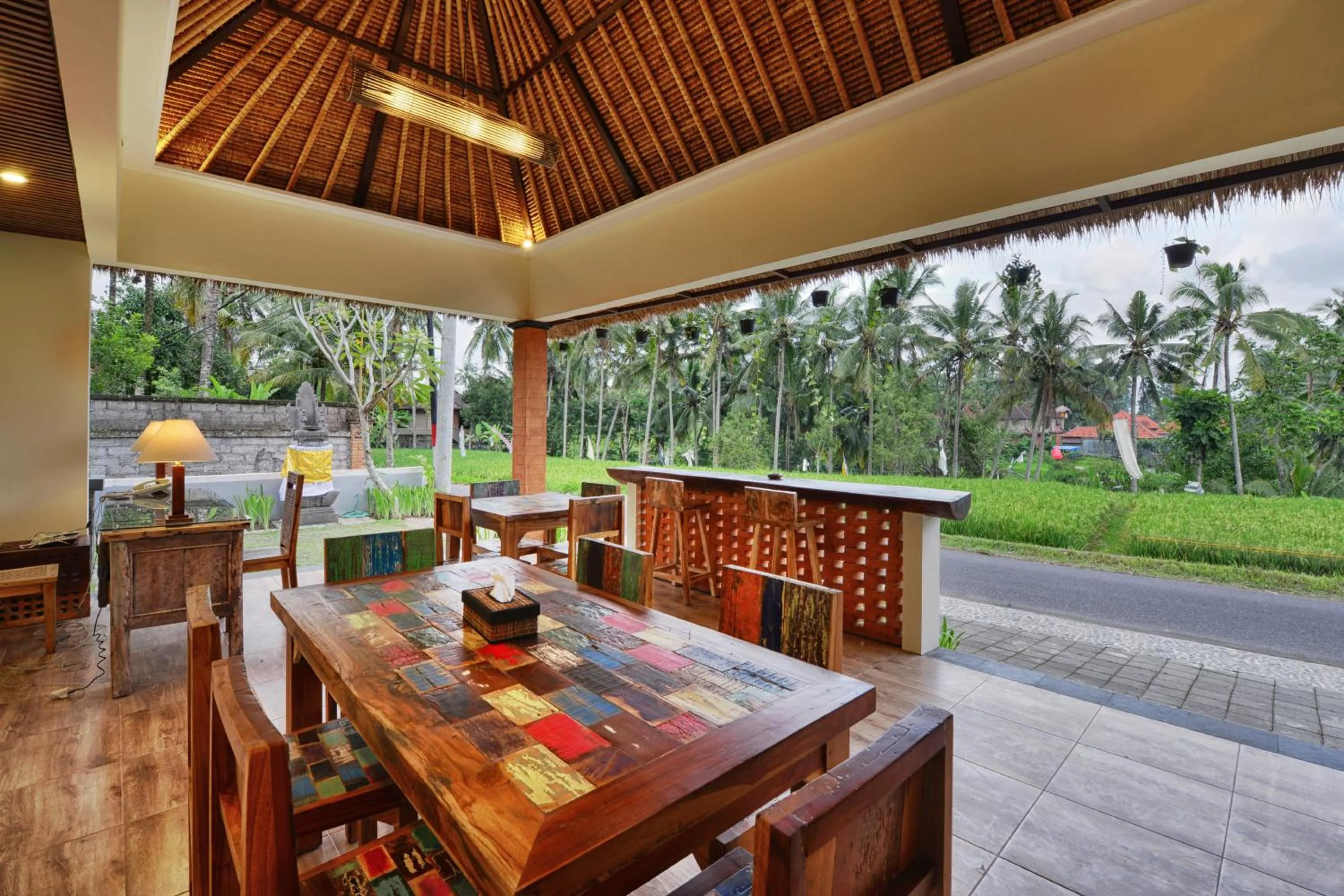 Restaurant/places to eat in Yoga Ubud Private Pool Villa