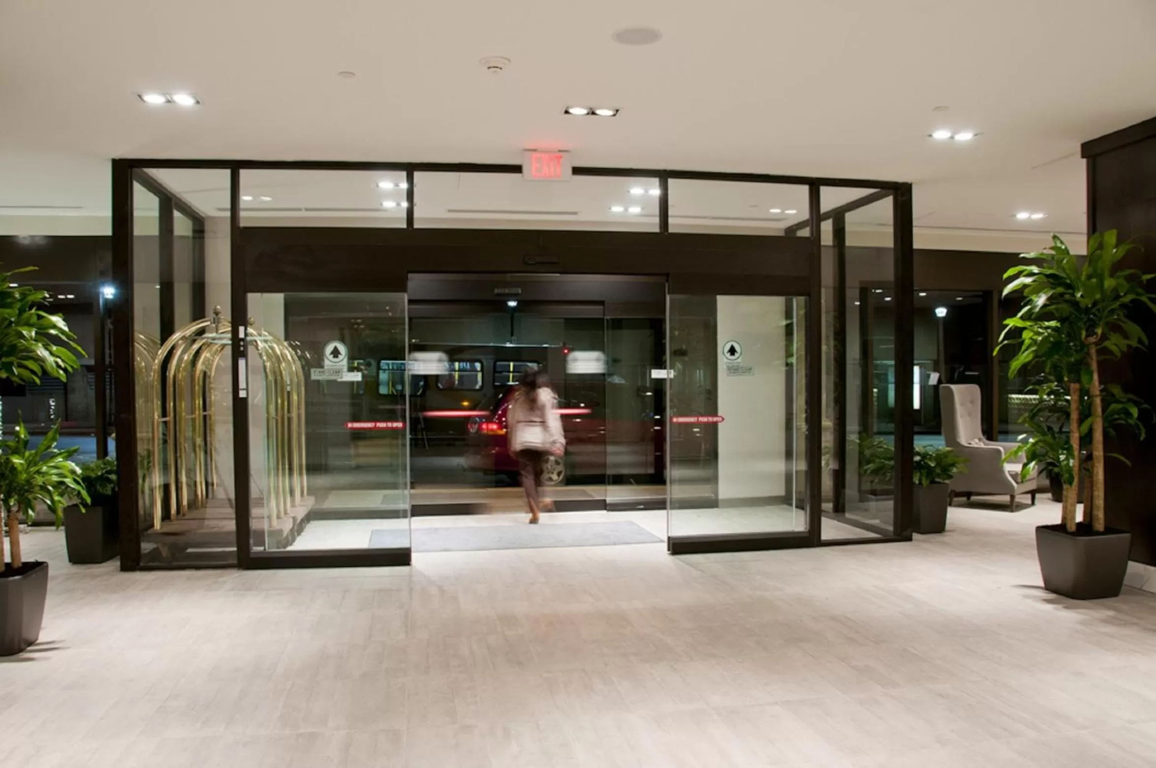 Facade/entrance in The Barrington Hotel