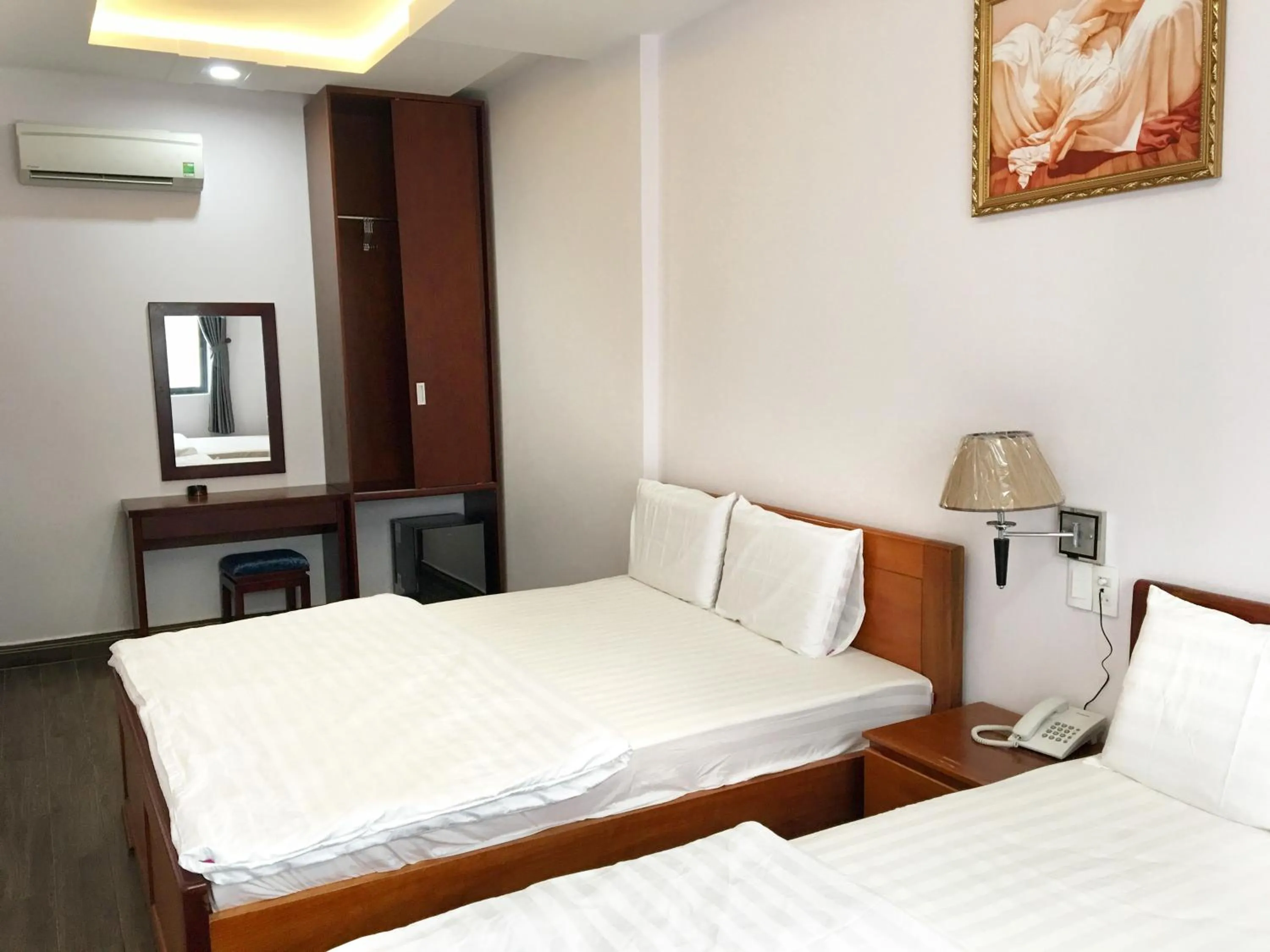 QUEEN VICTORIA Hotel