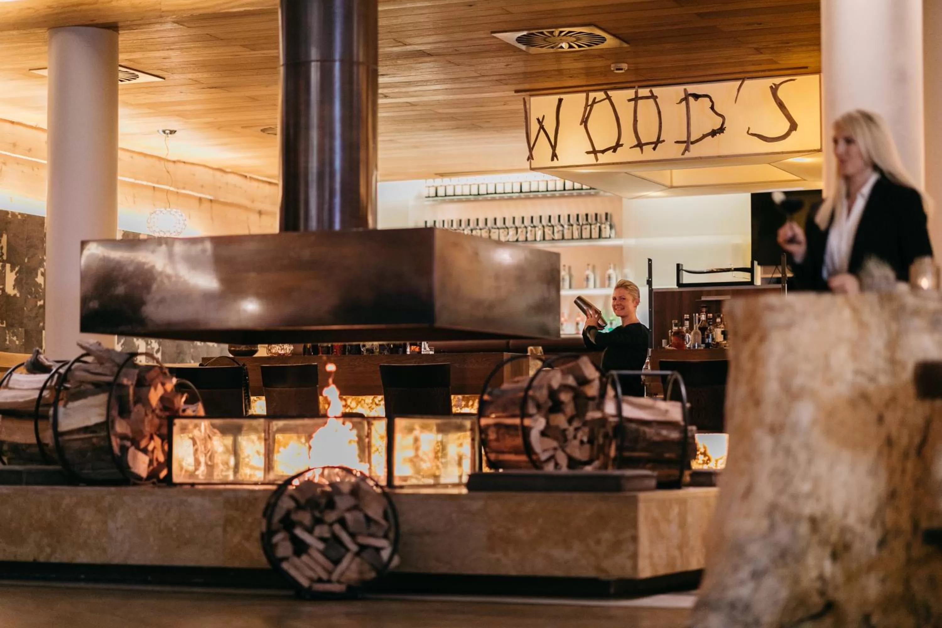 Lounge or bar in Hotel Alpine Palace