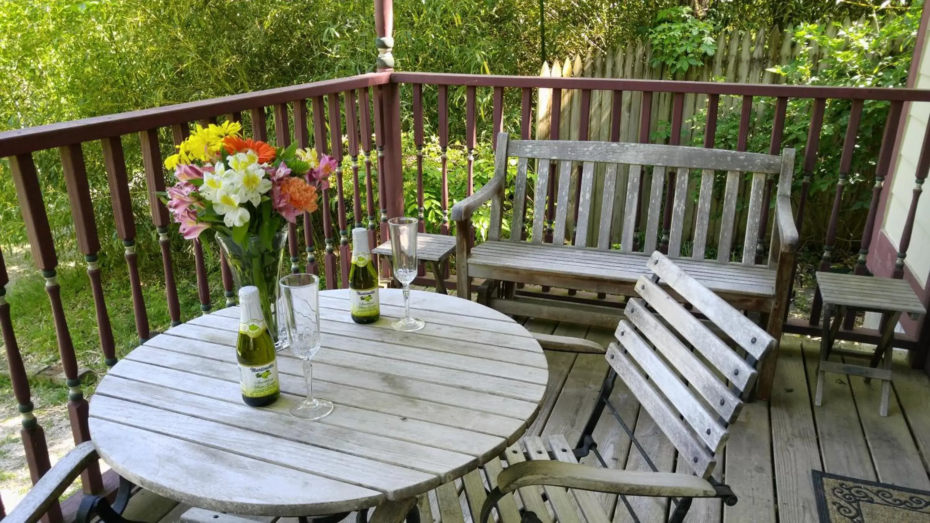 Queen Room with Spa Bath in Hidden Springs Bed and Breakfast Queen Room with Spa Bath in Hidden Springs Bed and Breakfast