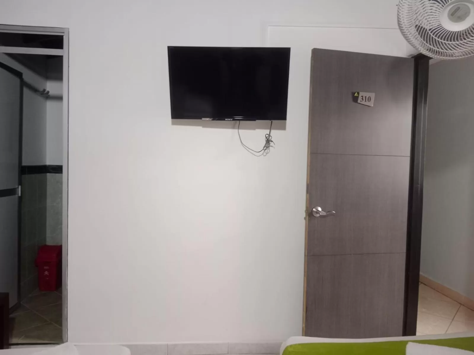 TV/Entertainment Center in Hotel El Deportista