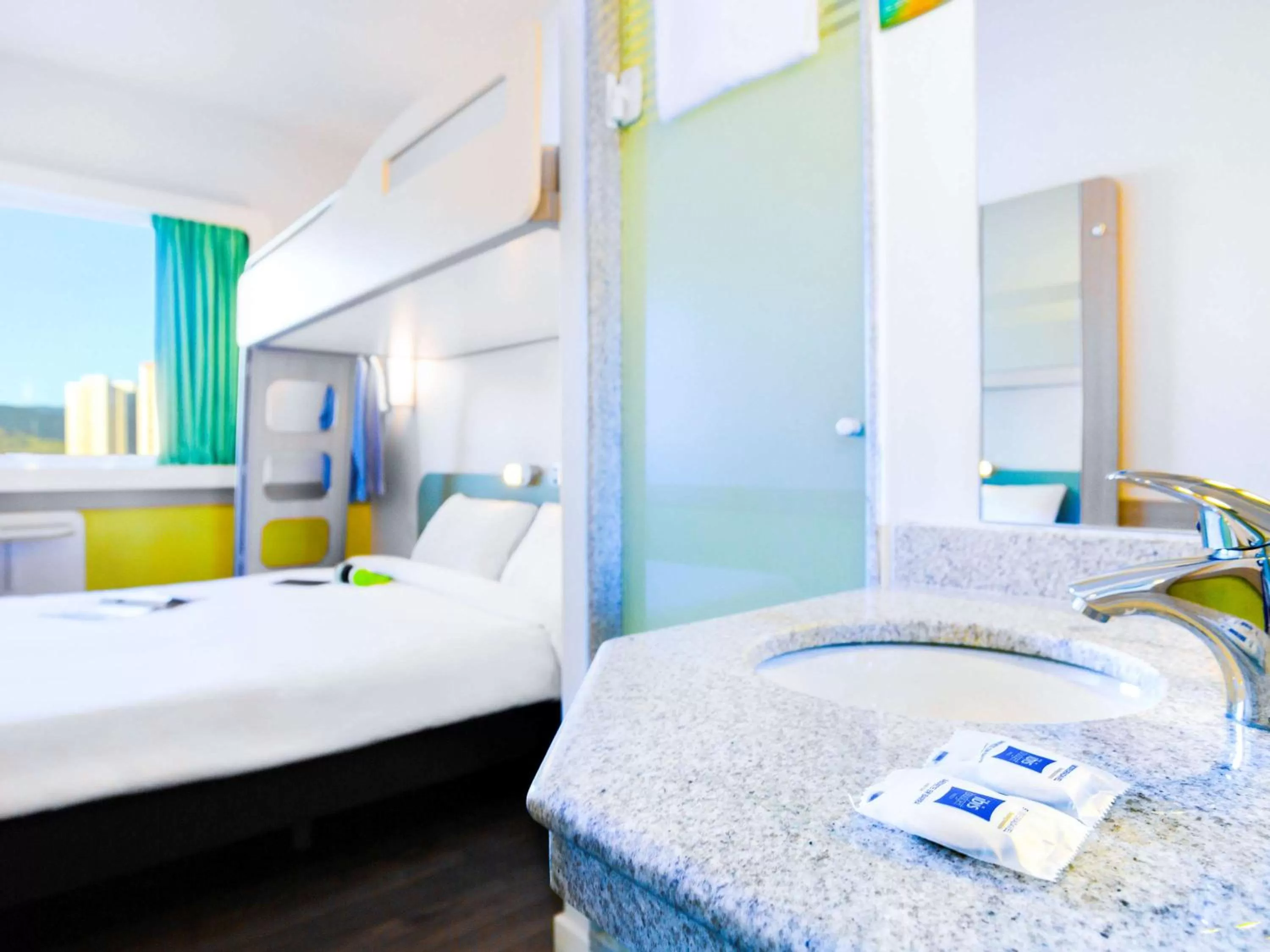 Bed in ibis budget Jundiai Shopping