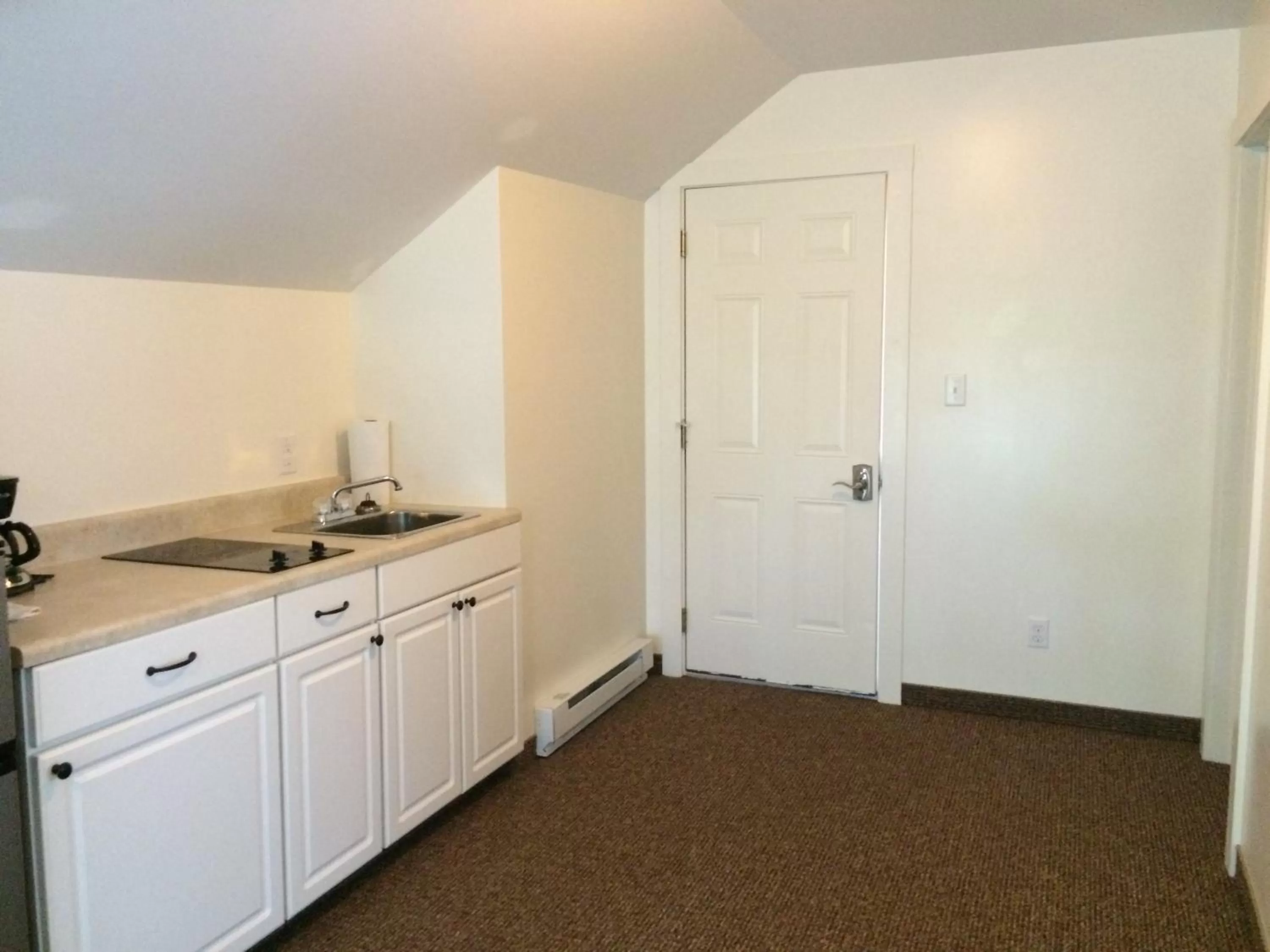 Kitchen or kitchenette in The Eis House