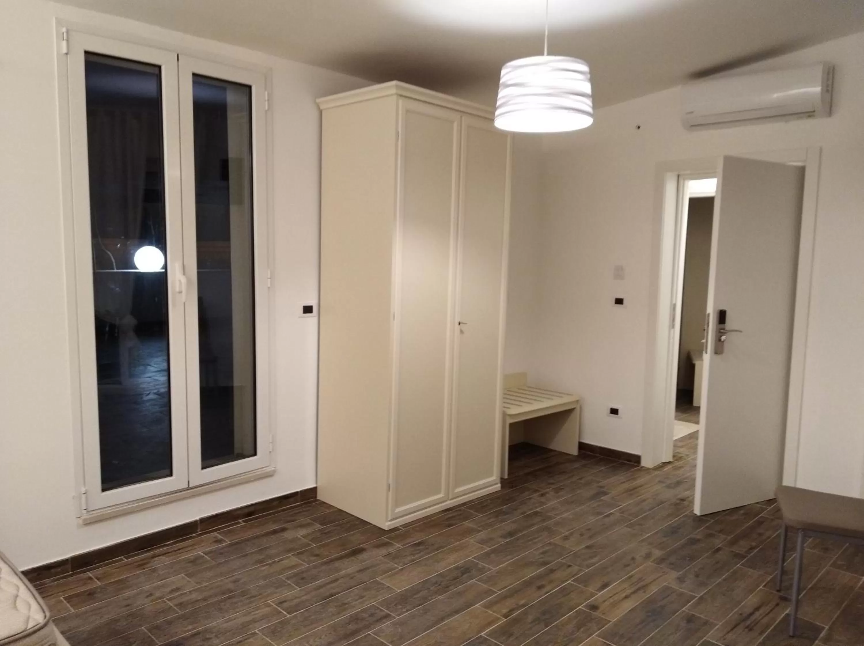 Bedroom in DomuS al Corso B&B