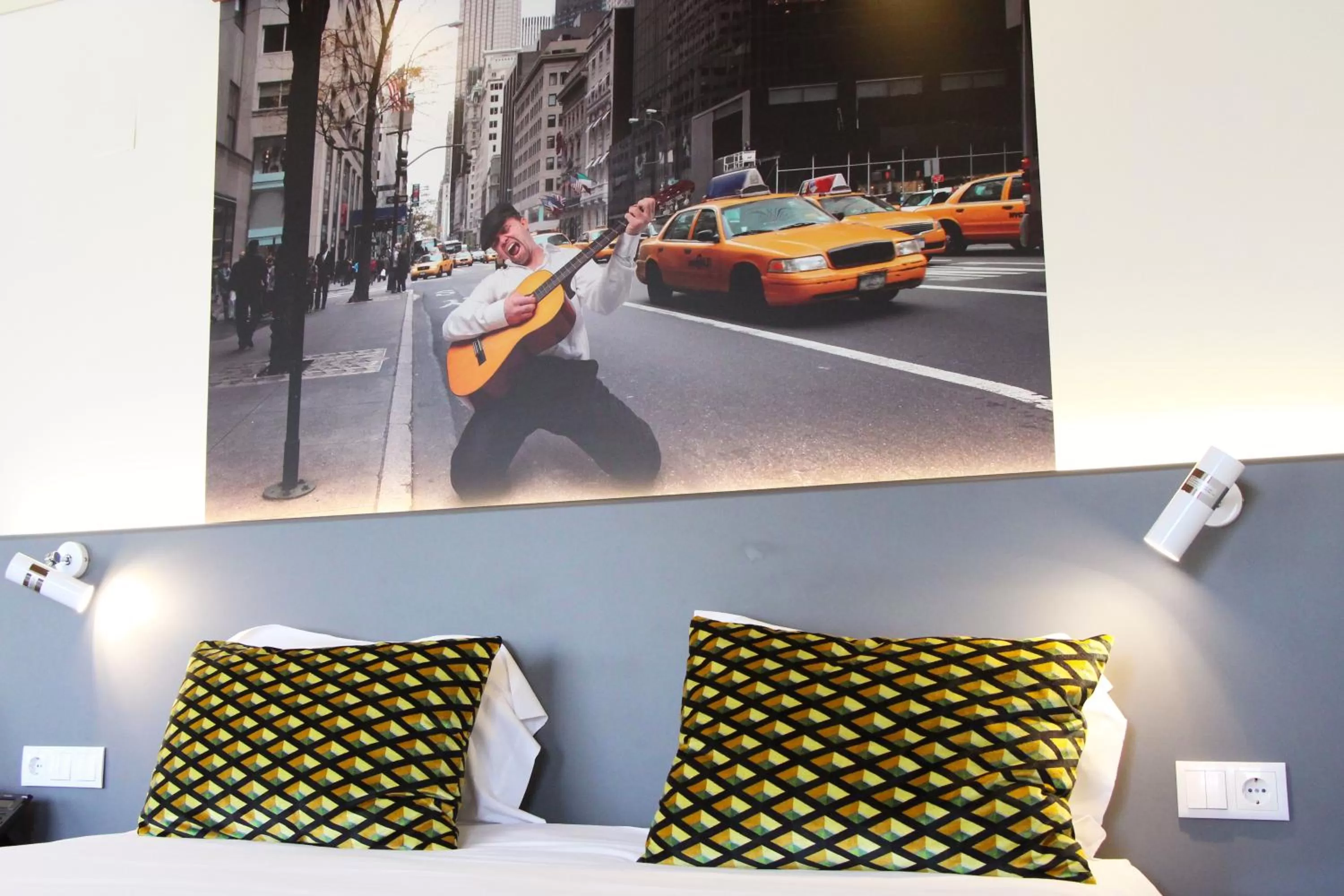 Bedroom, Bed in America Diamonds Hotel