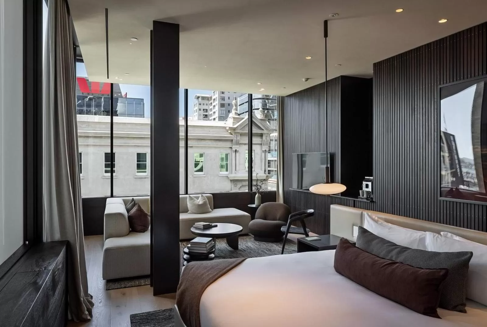 Living room, Bed in The Hotel Britomart