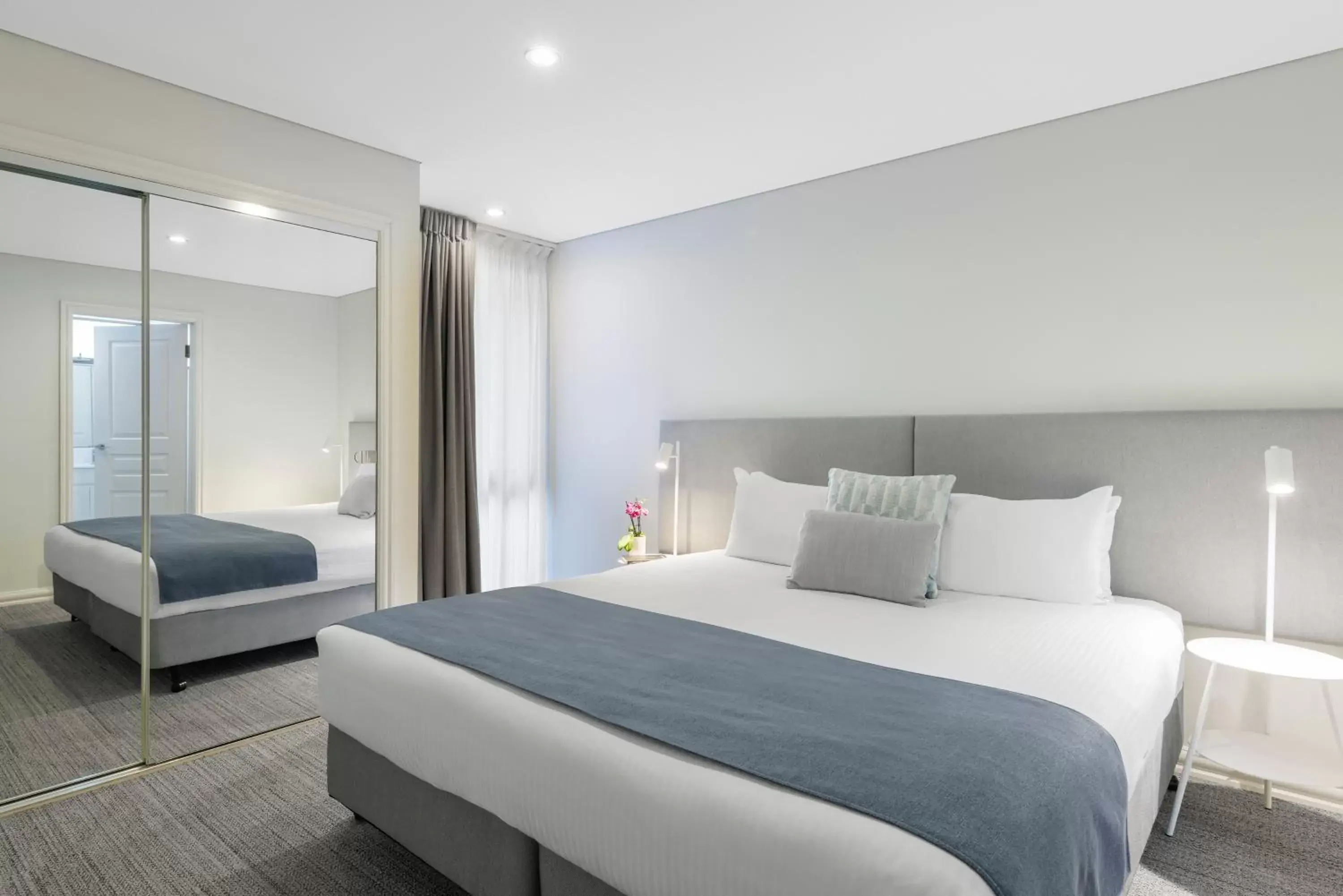 Deluxe Apartment in Quest Portland Deluxe Apartment in Quest Portland