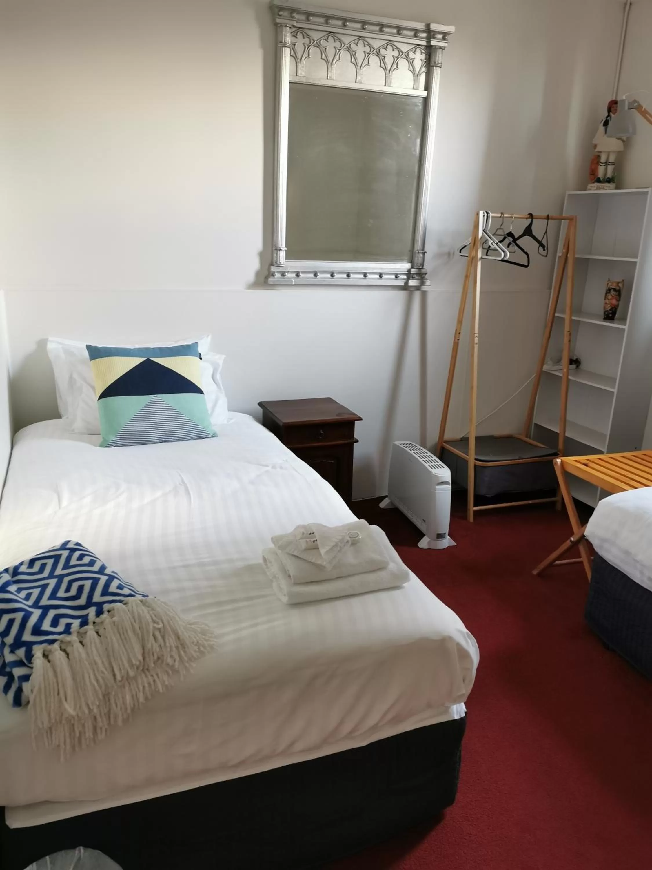 Bed in The Empire Hotel Deloraine