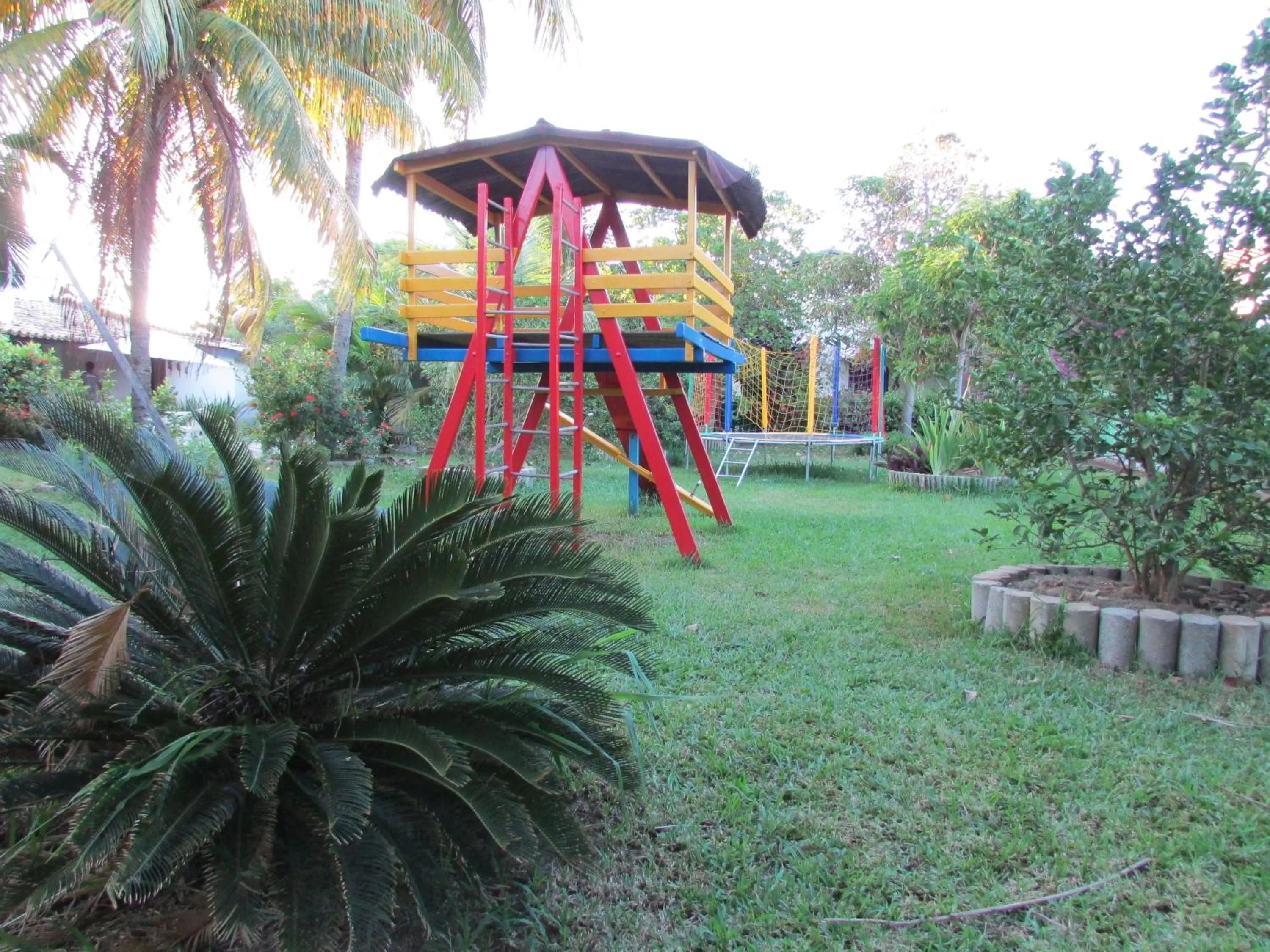 Children play ground in Pousada Ipitanga IV