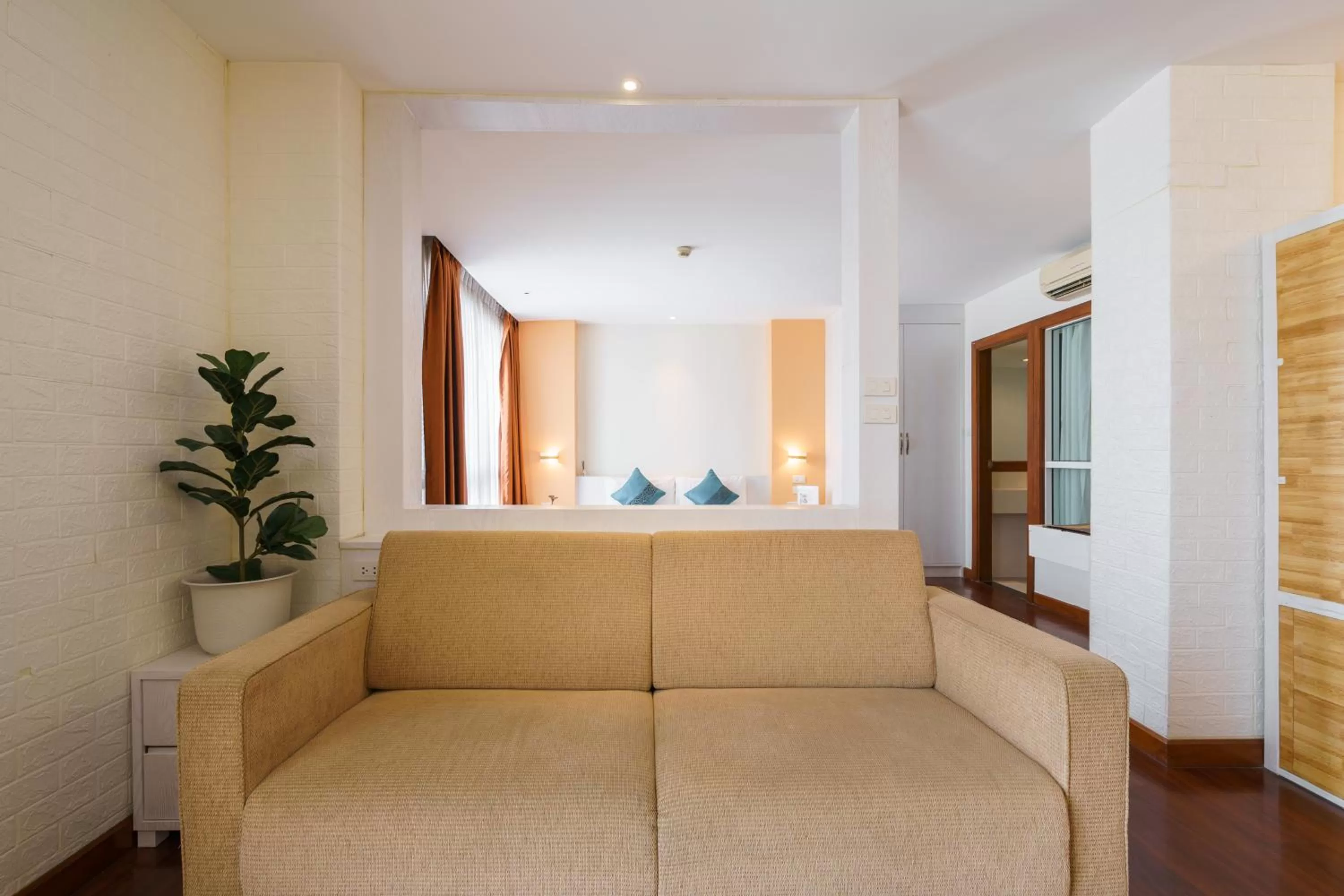 Living room in Lantana Resort Hotel Bangkok