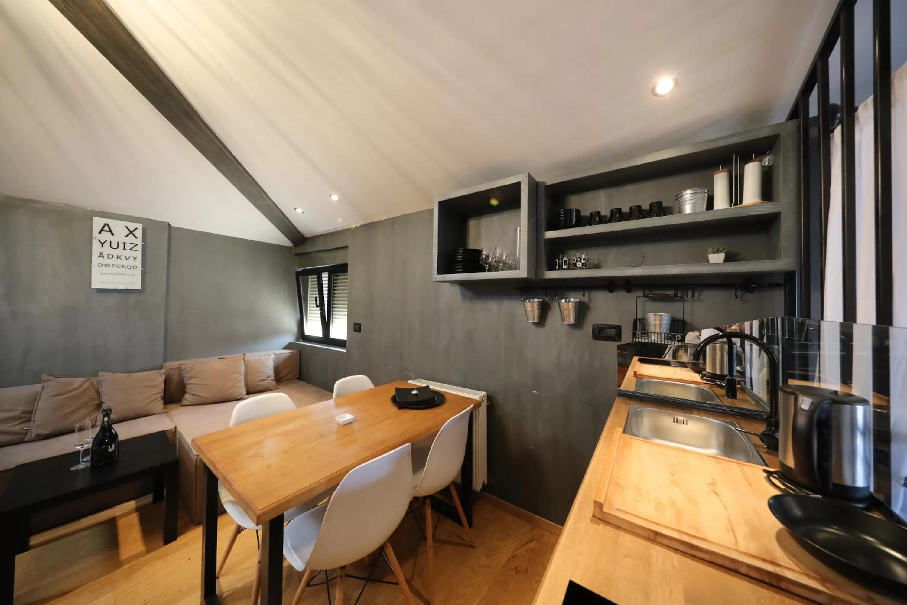 Coffee/tea facilities in Central Apartments Integrated Hotel