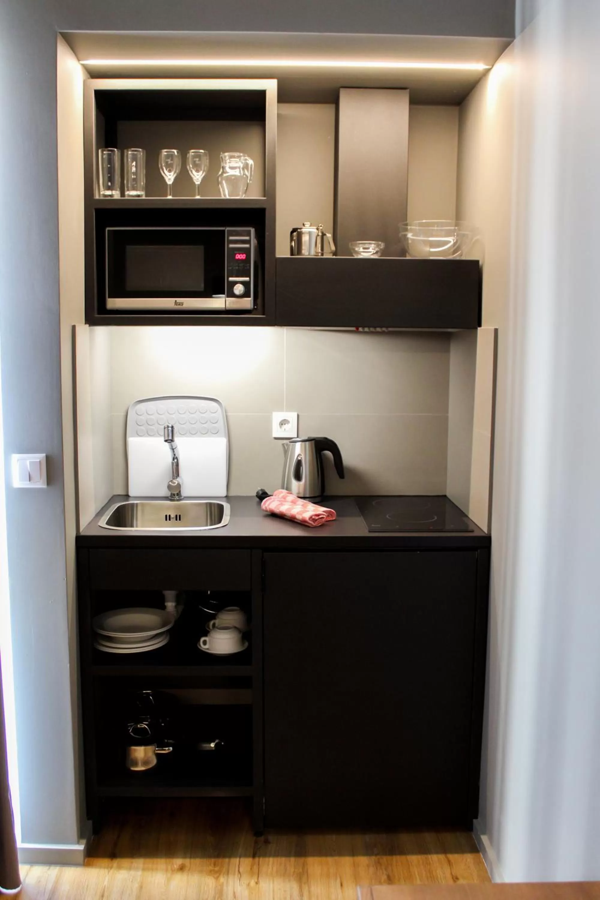 Coffee/tea facilities in Apartamentos Turisticos Paraiso