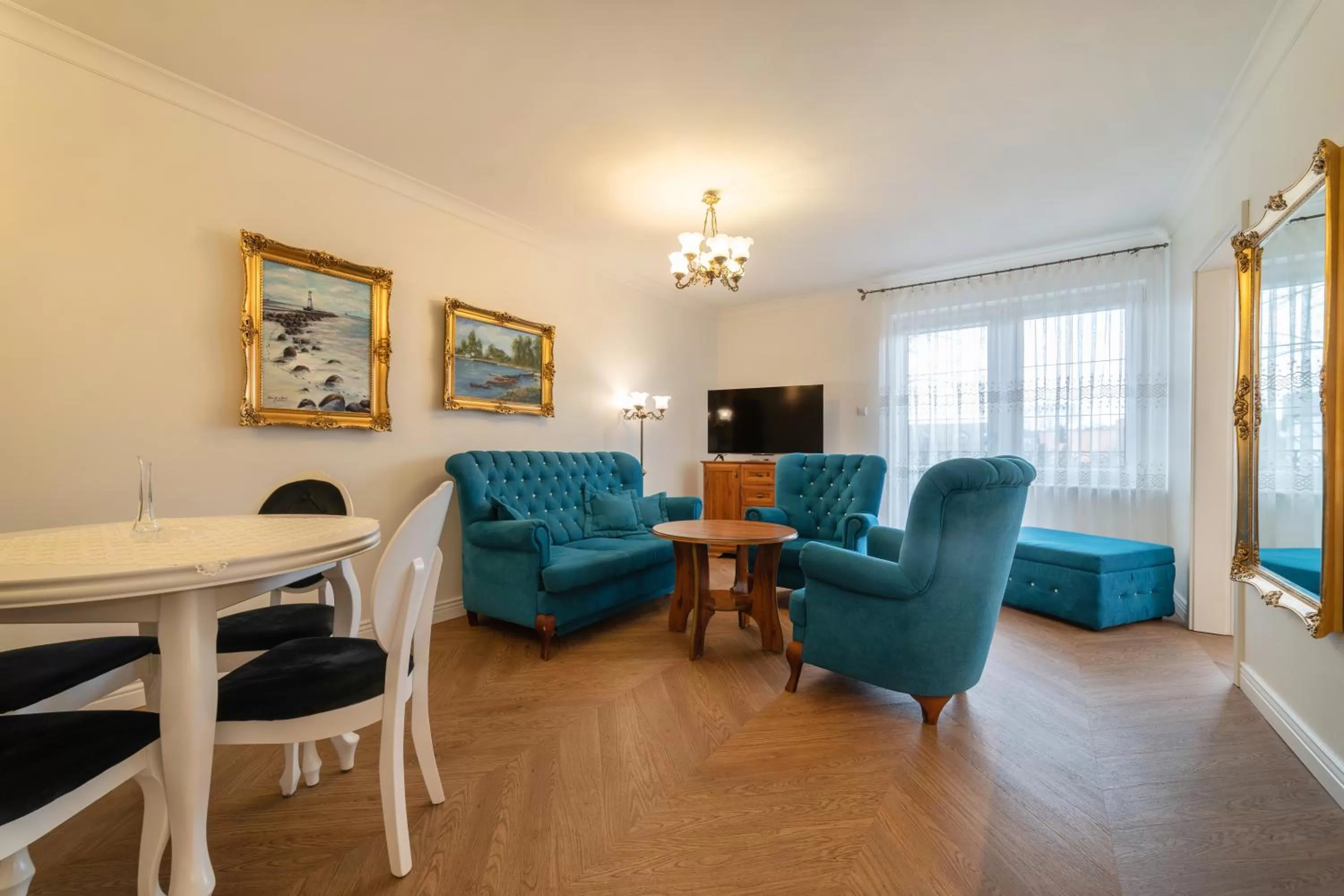 TV and multimedia, Seating Area in Pensjonat & Restauracja Admirał