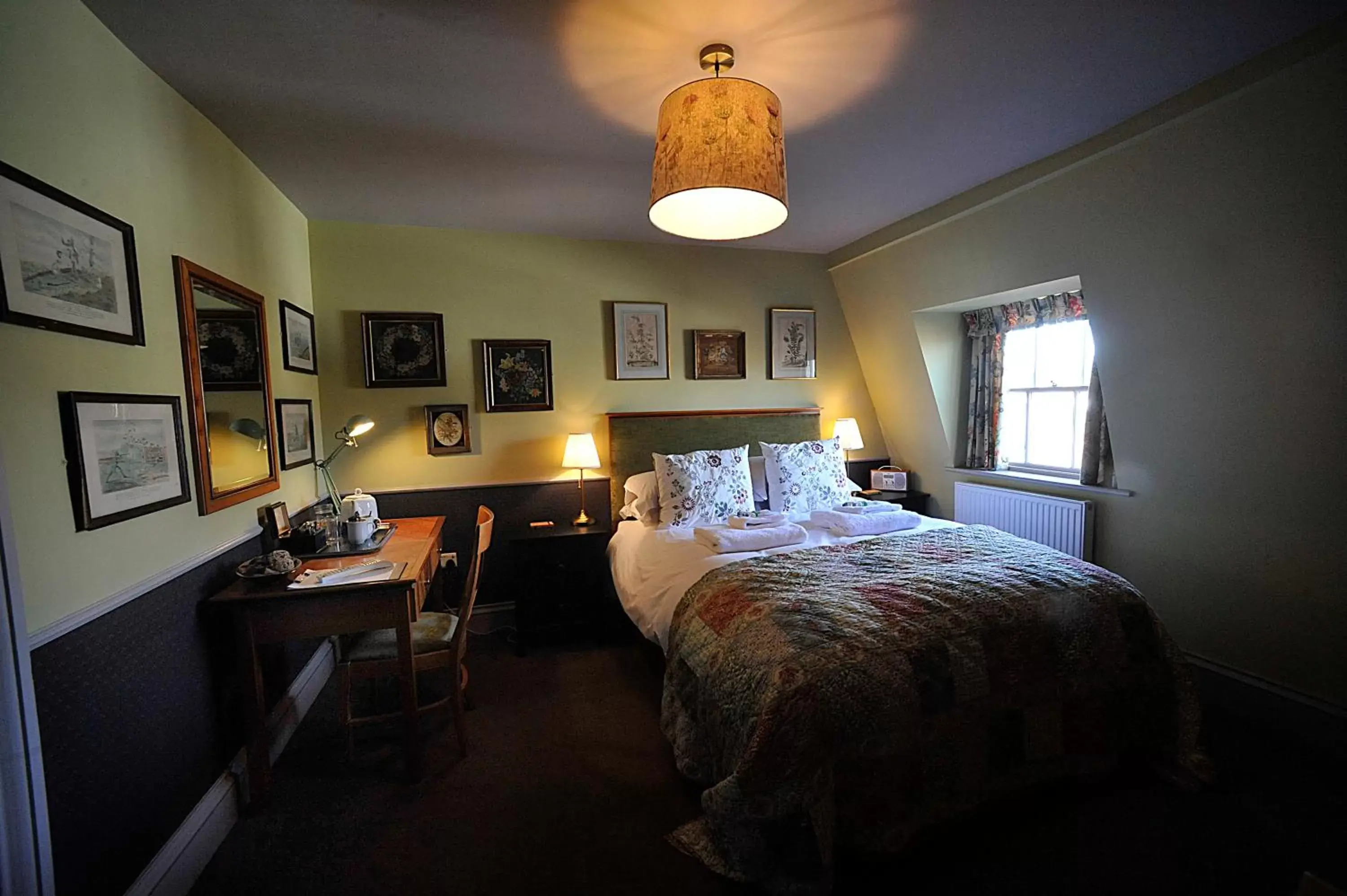 The Lamb Inn The Lamb Inn