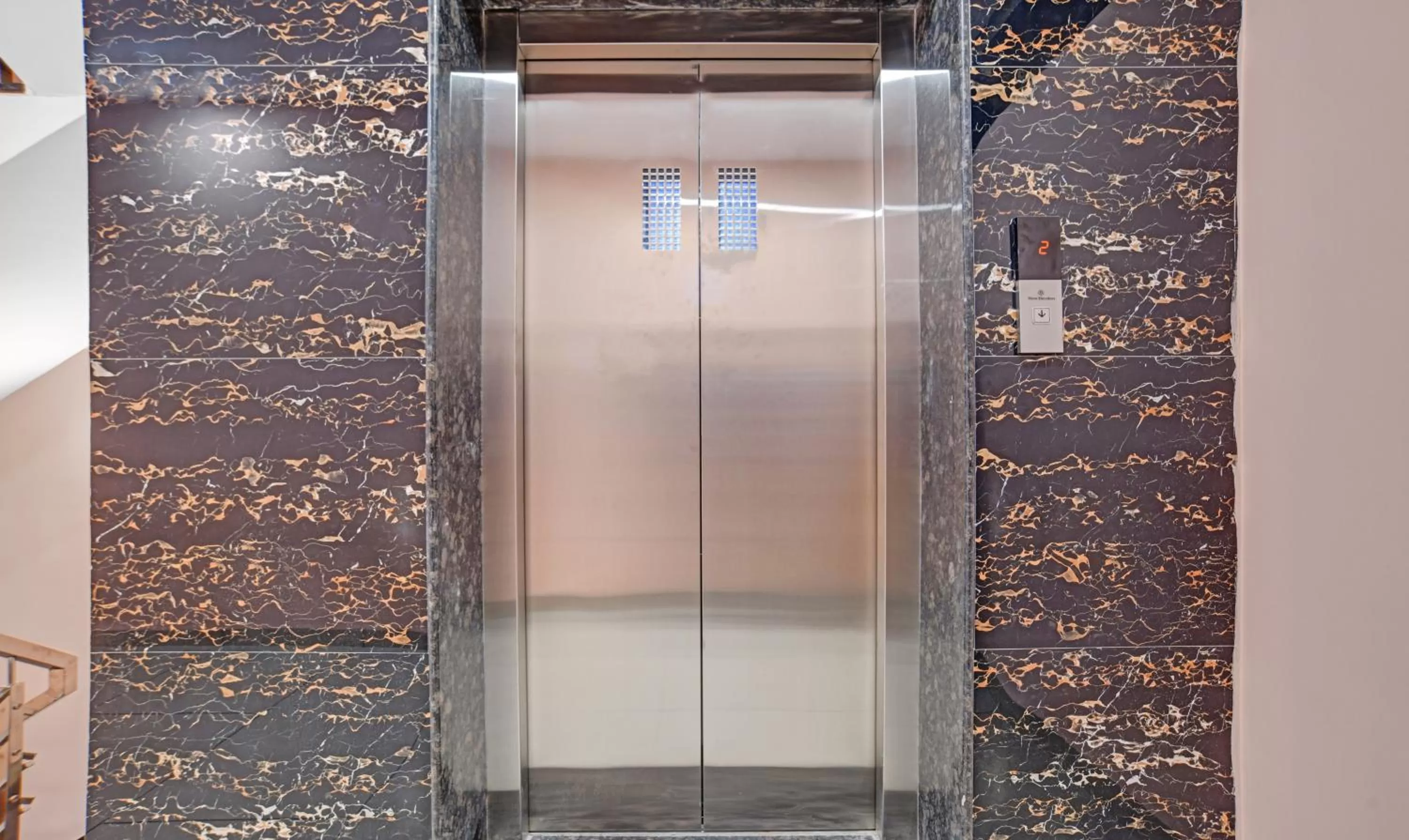 elevator in Treebo Nirvana Elite