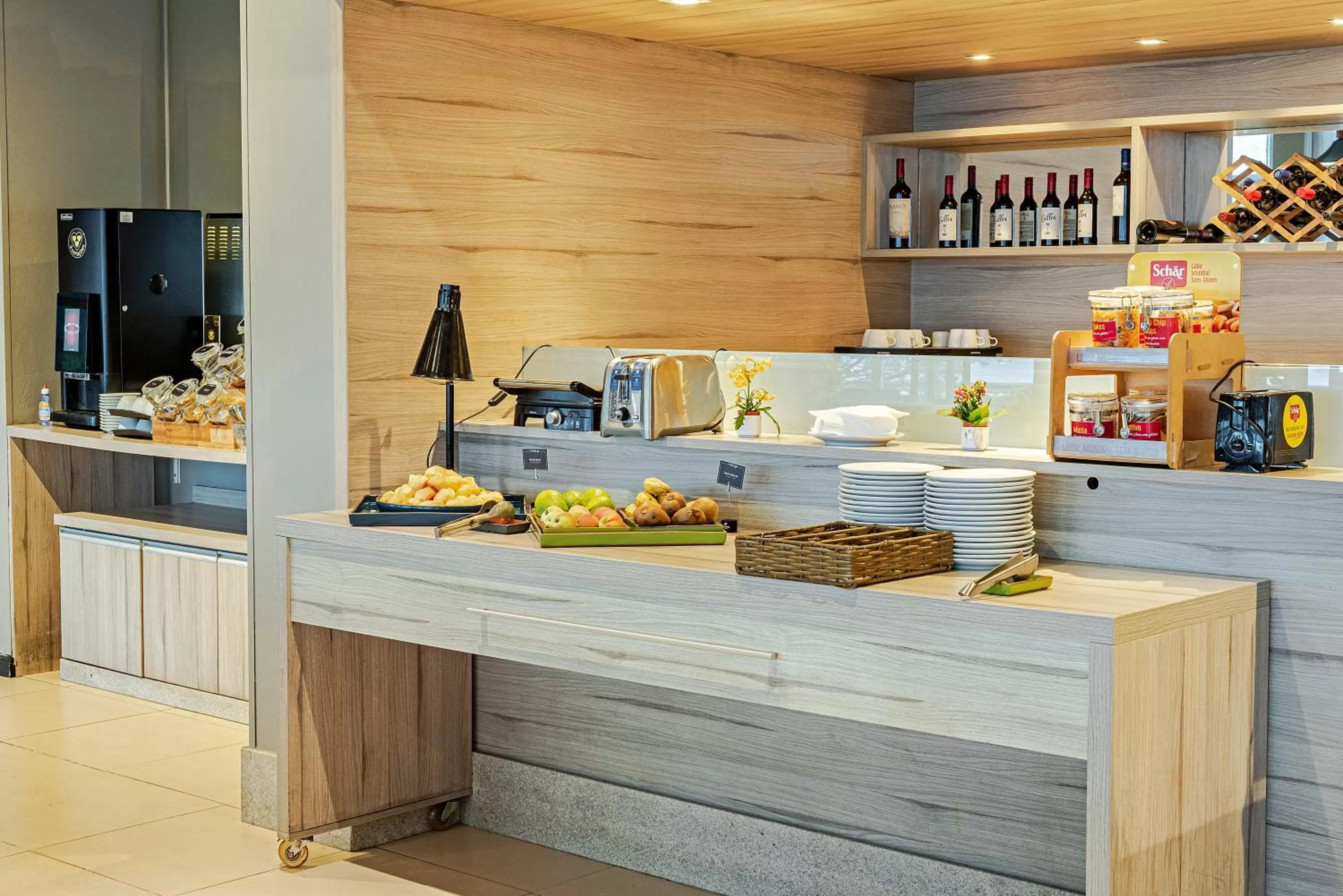 Food and drinks in Slaviero Baia Norte Florianópolis