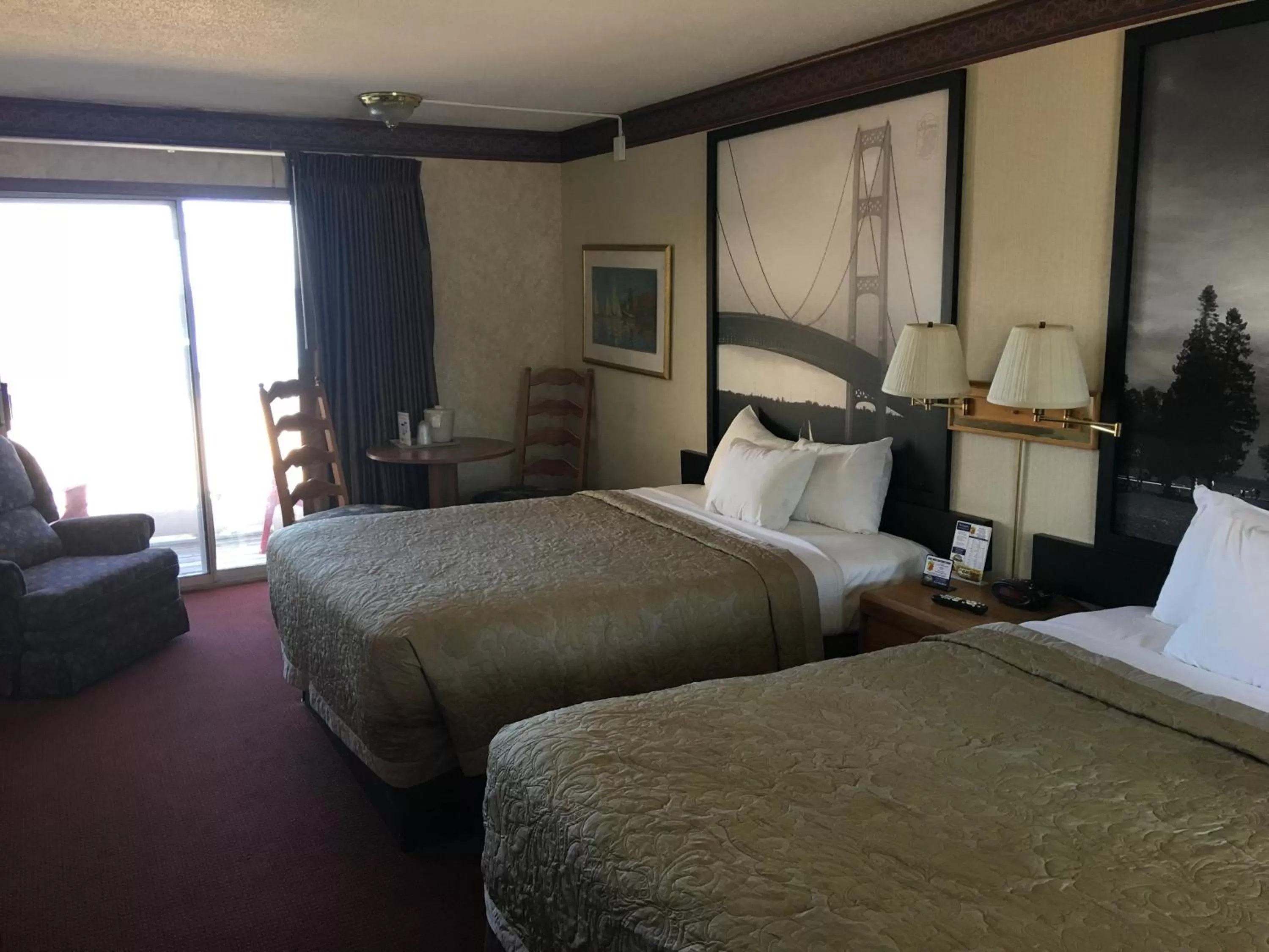 Photo of the whole room in Super 8 Beachfront by Wyndham Mackinaw City, MI
